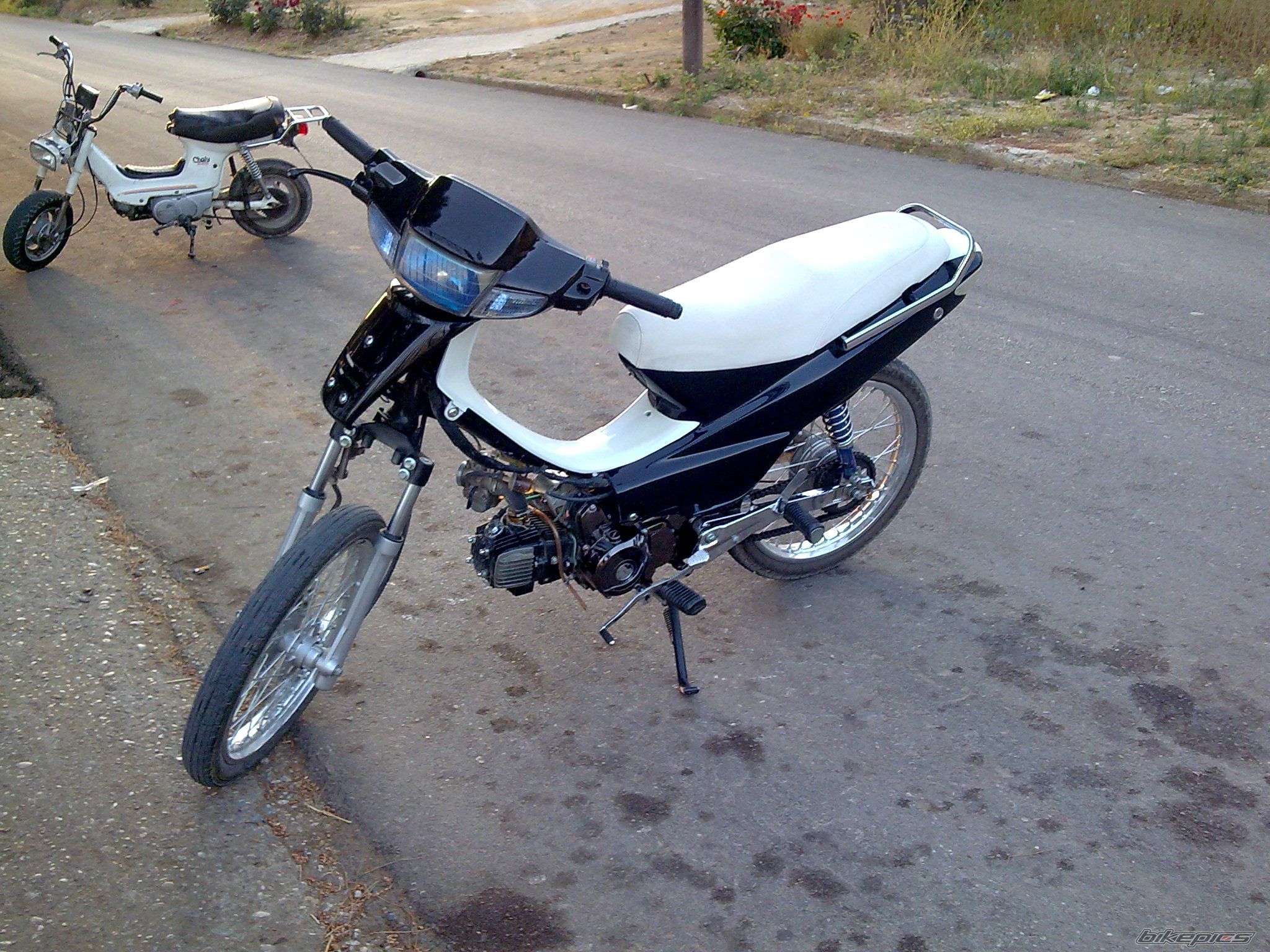 Photo 1436649