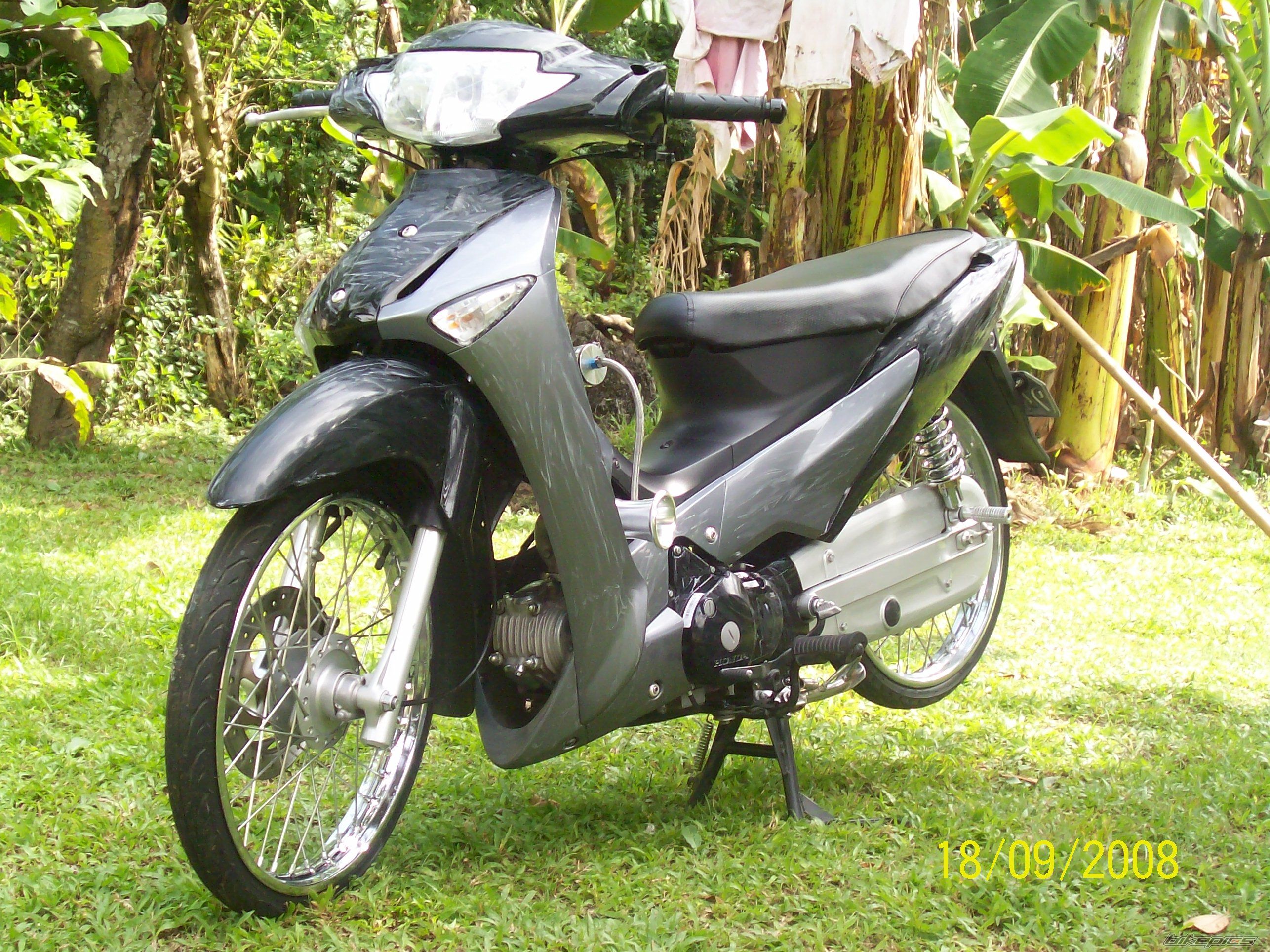 Photo 1436663