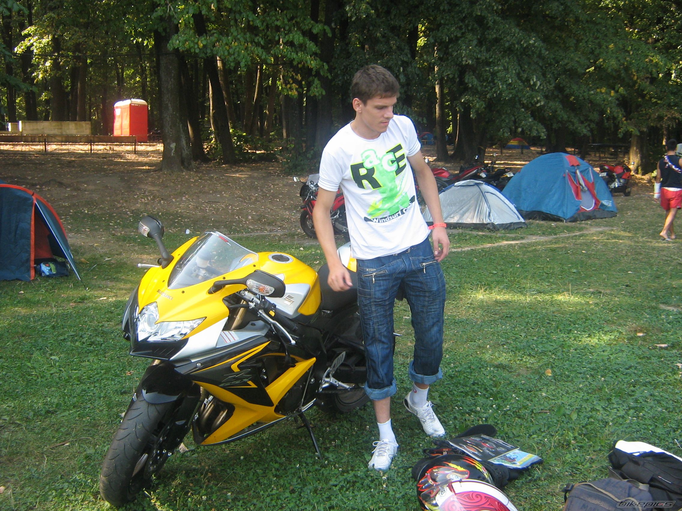 Photo 1436703