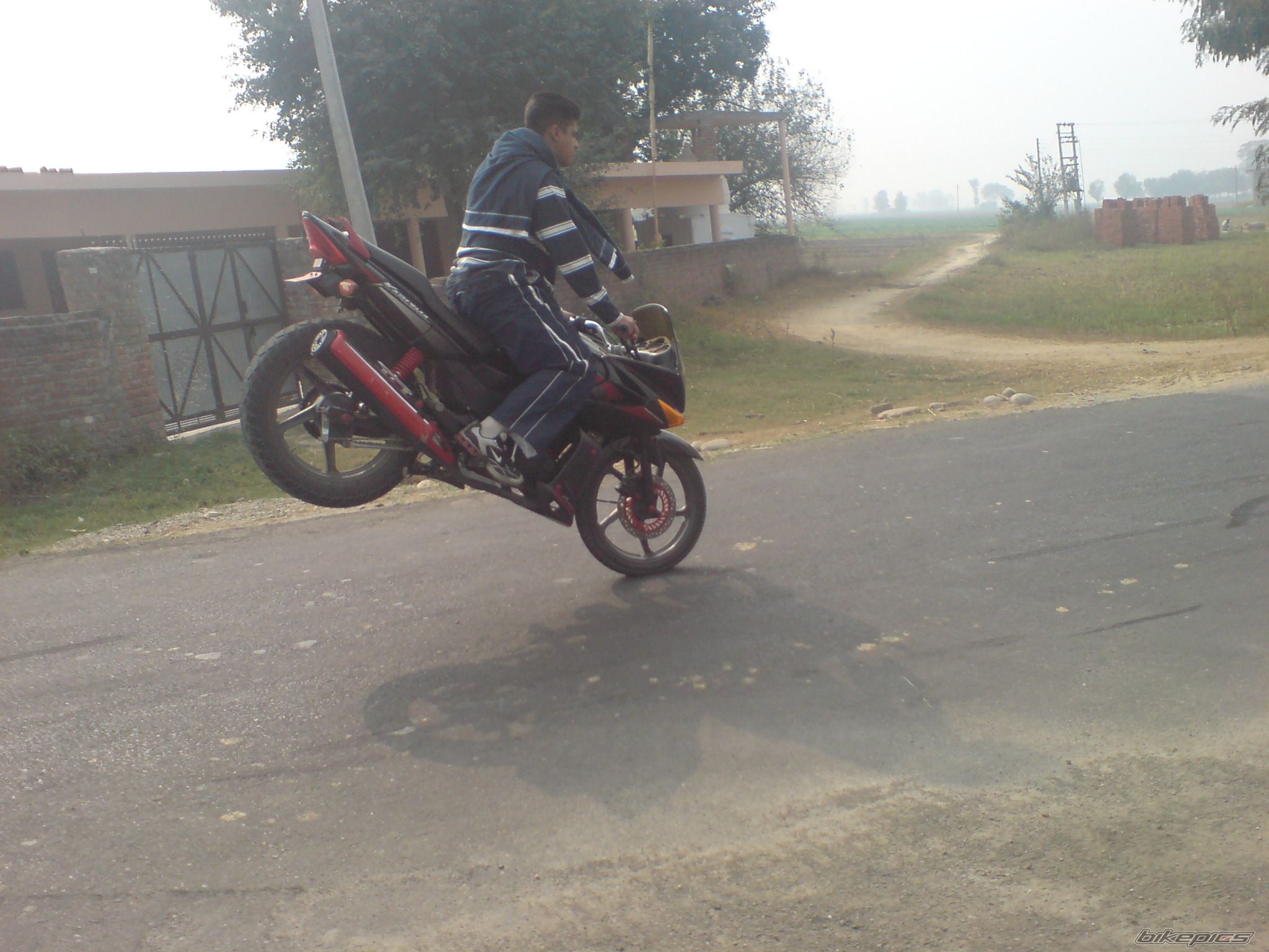 Bike Photo 1437215