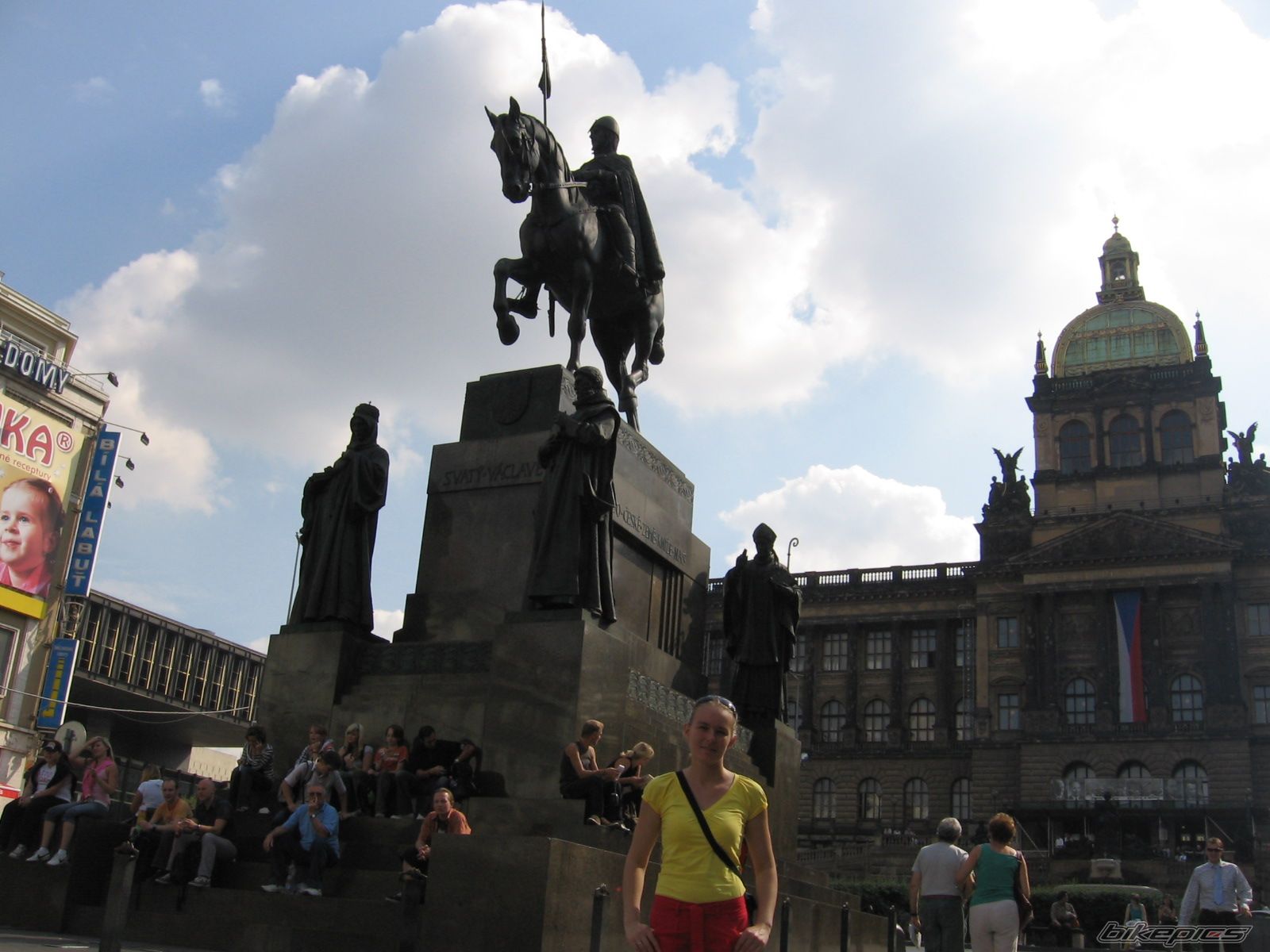 Photo 1437292