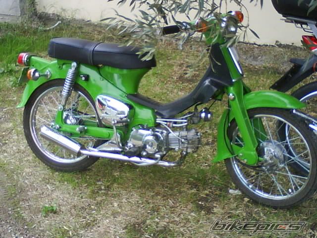 Photo 1437414