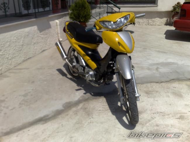 Photo 1437550