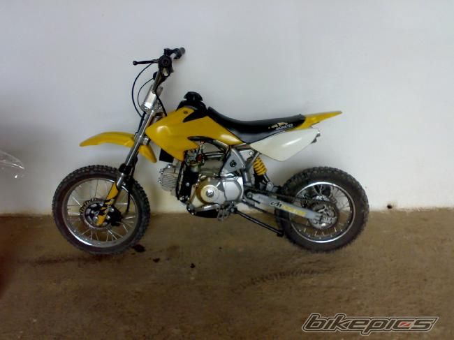 Photo 1437575
