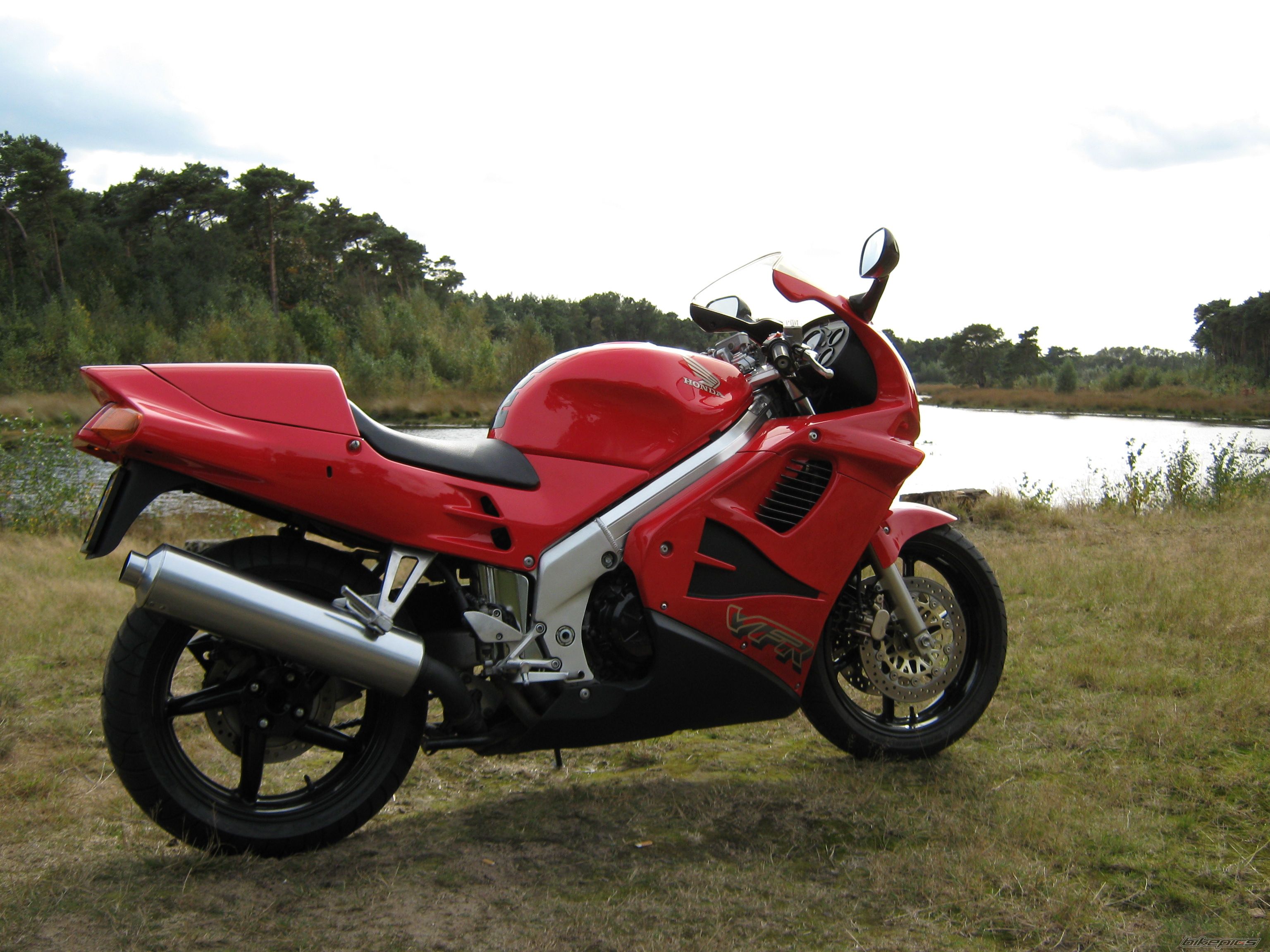 Photo 1437605