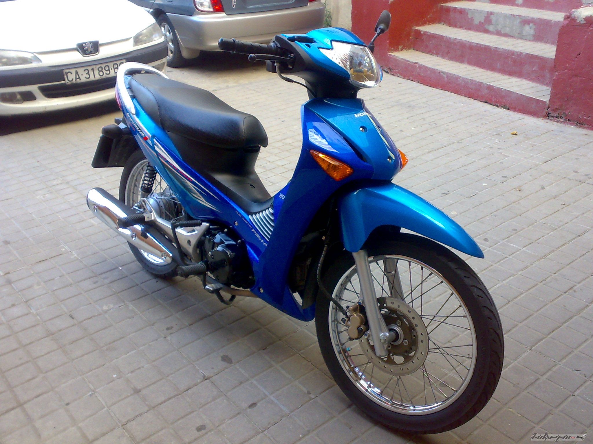 Photo 1437632