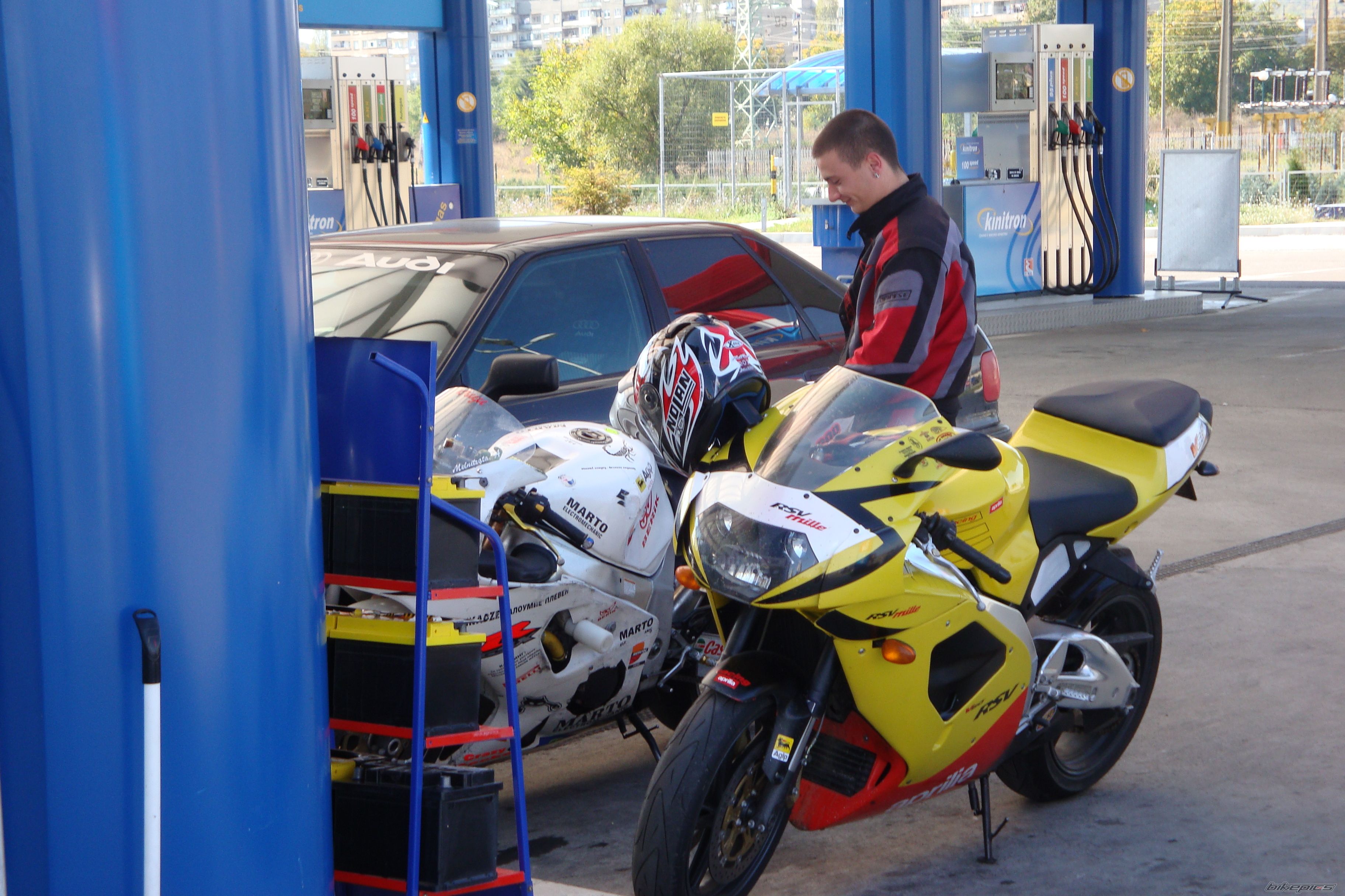 Photo 1437663