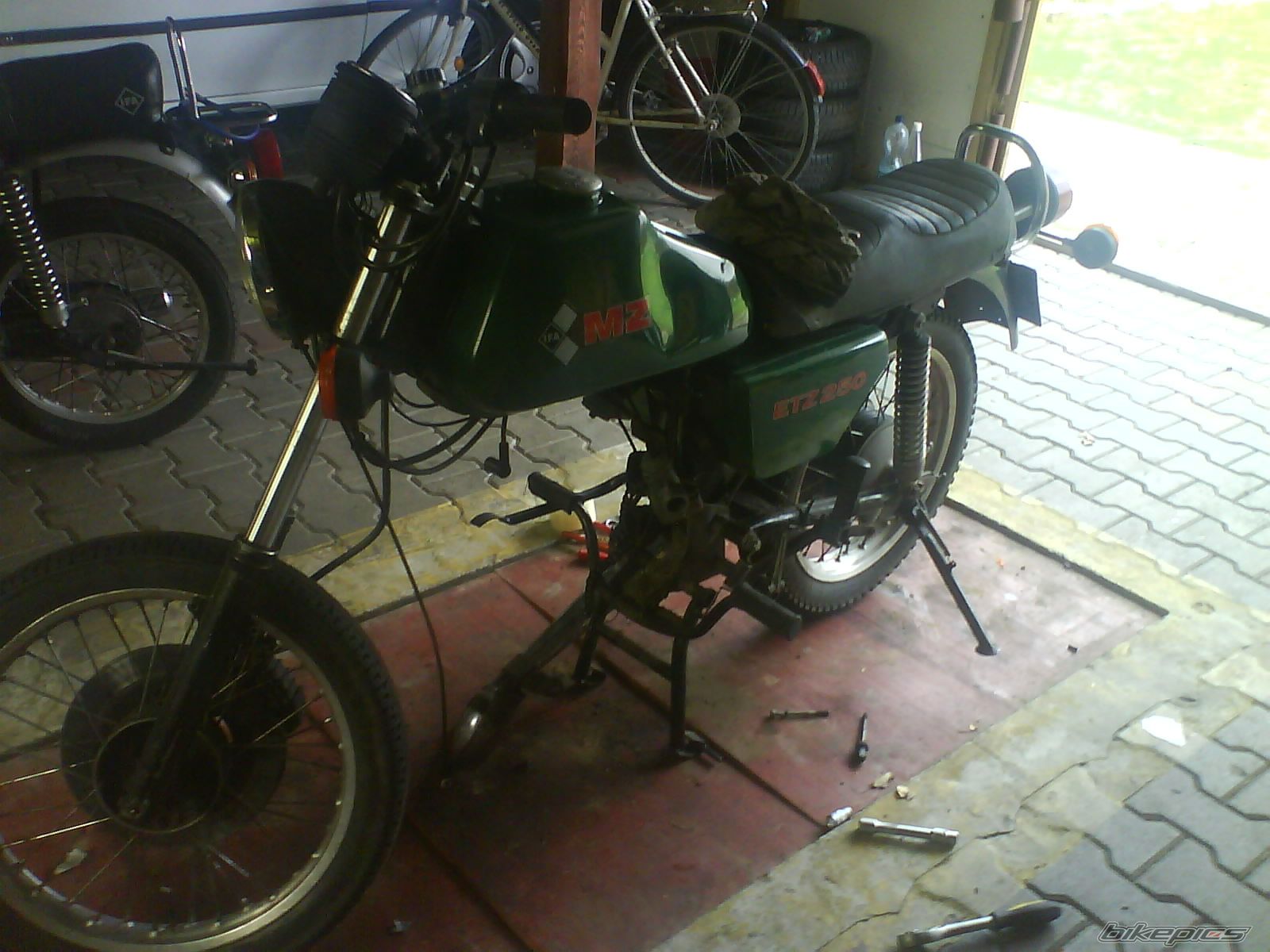 Bike Photo 1437679