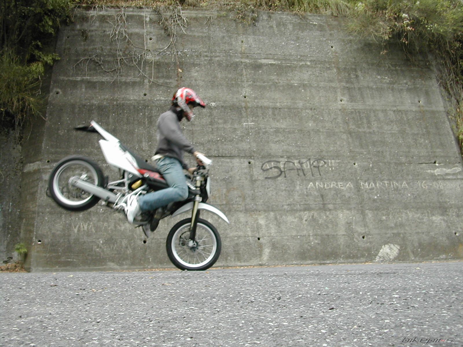 Photo 1437751