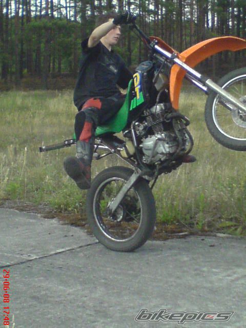 Photo 1437768