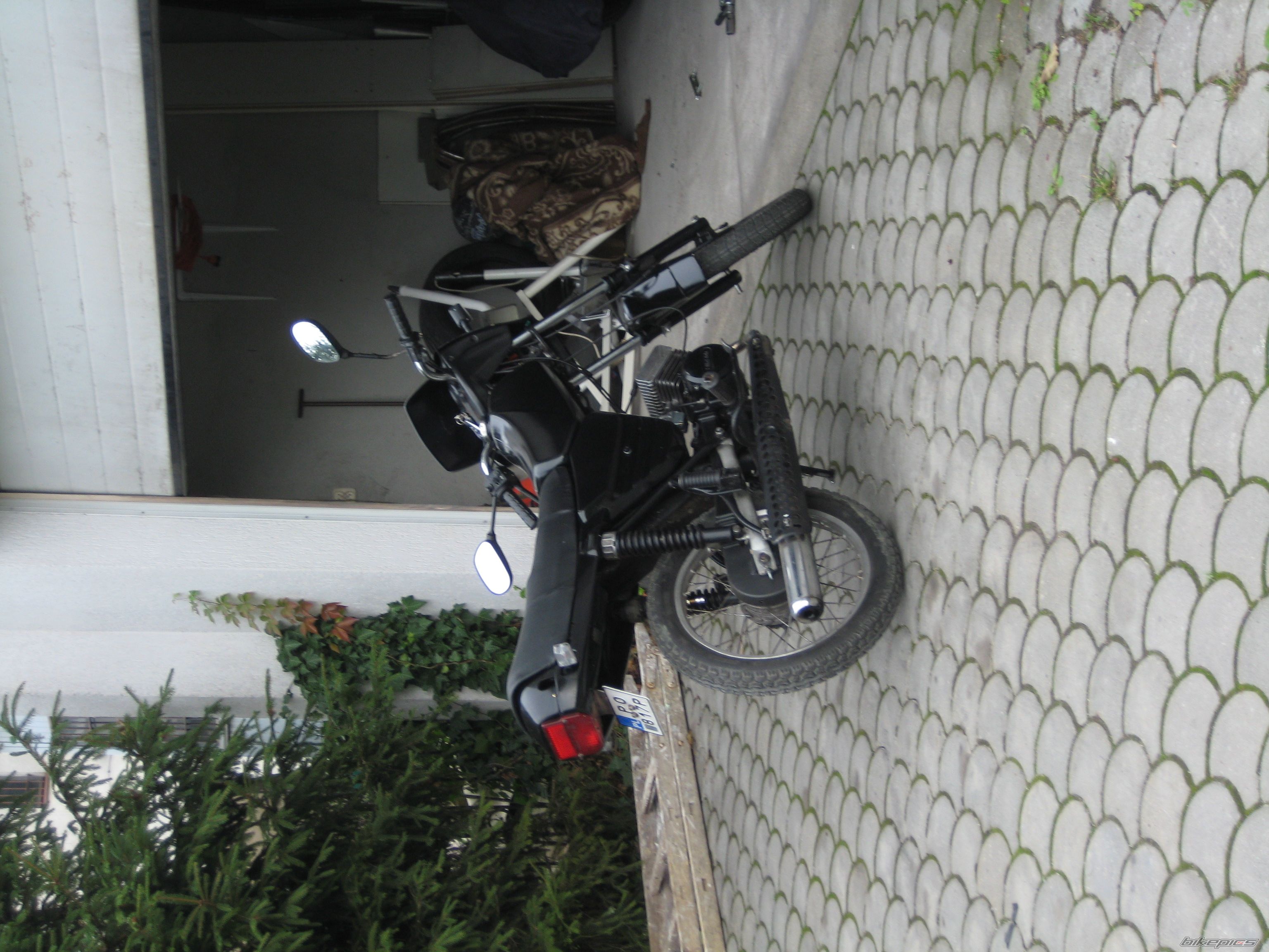 Photo 1437889