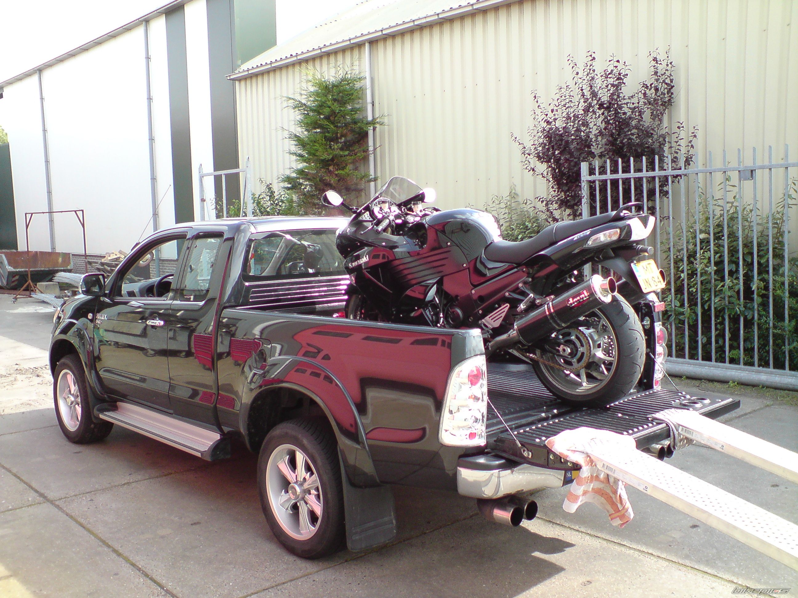 Photo 1437947