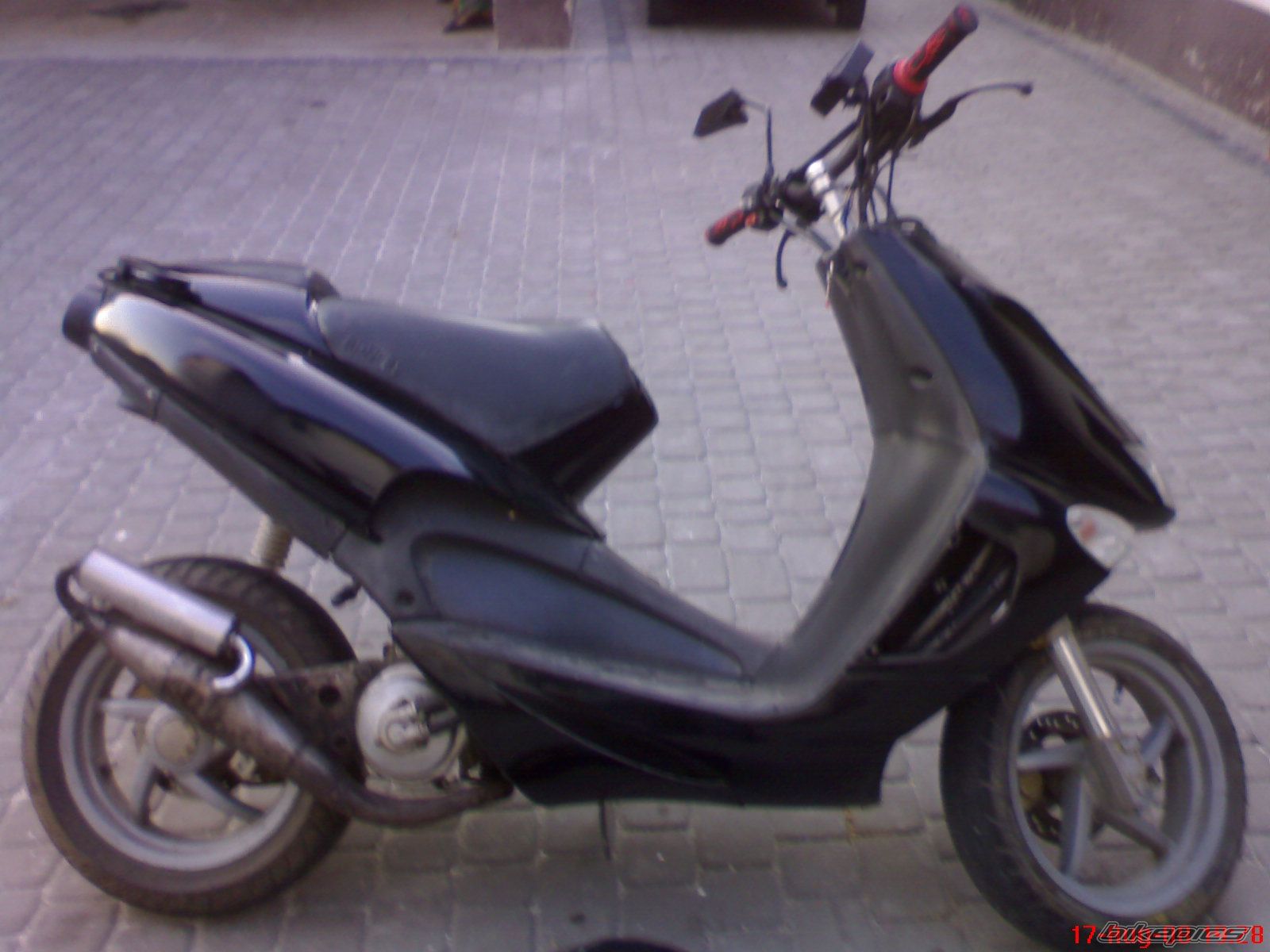 Photo 1437973