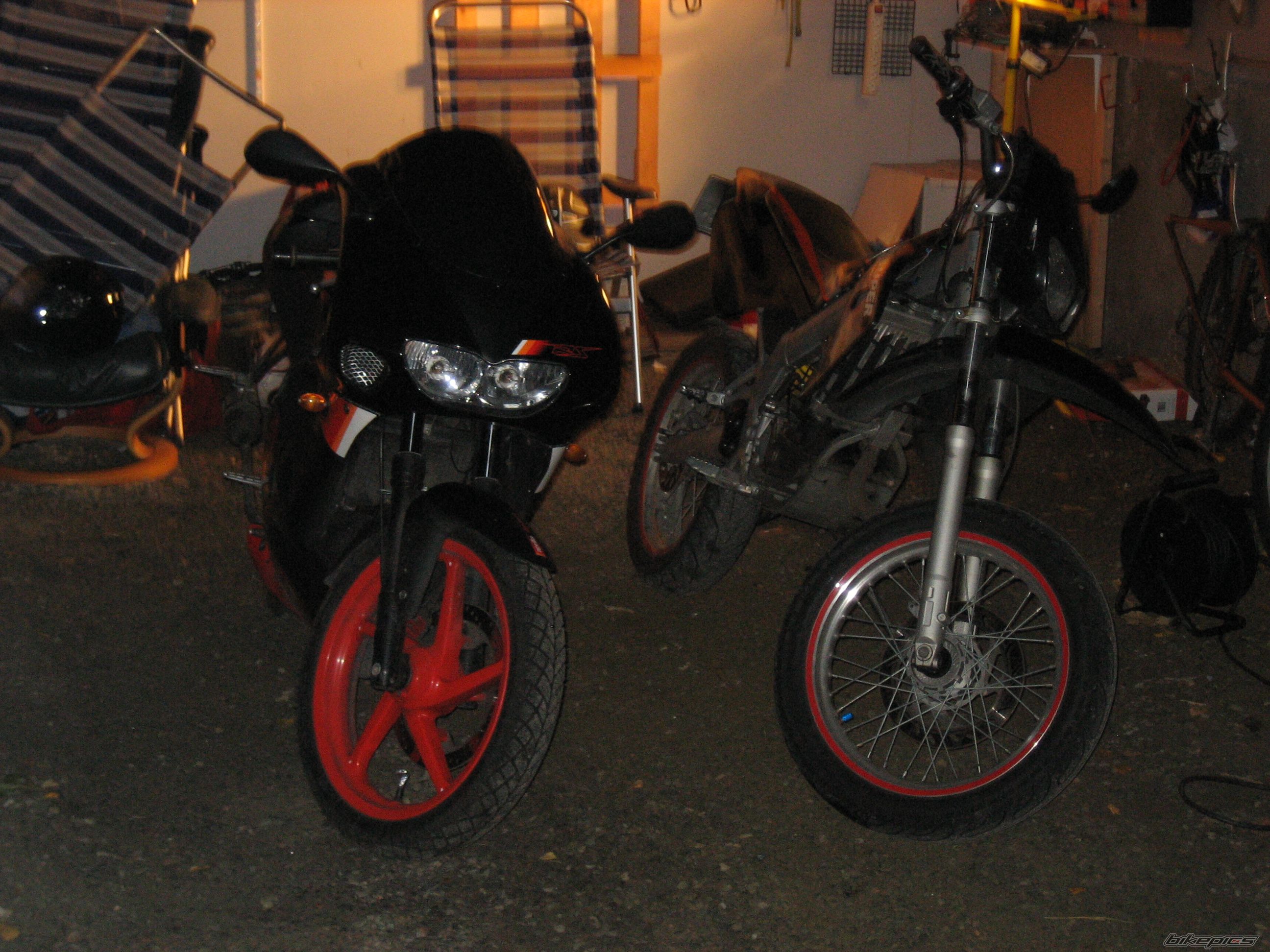 Photo 1438073