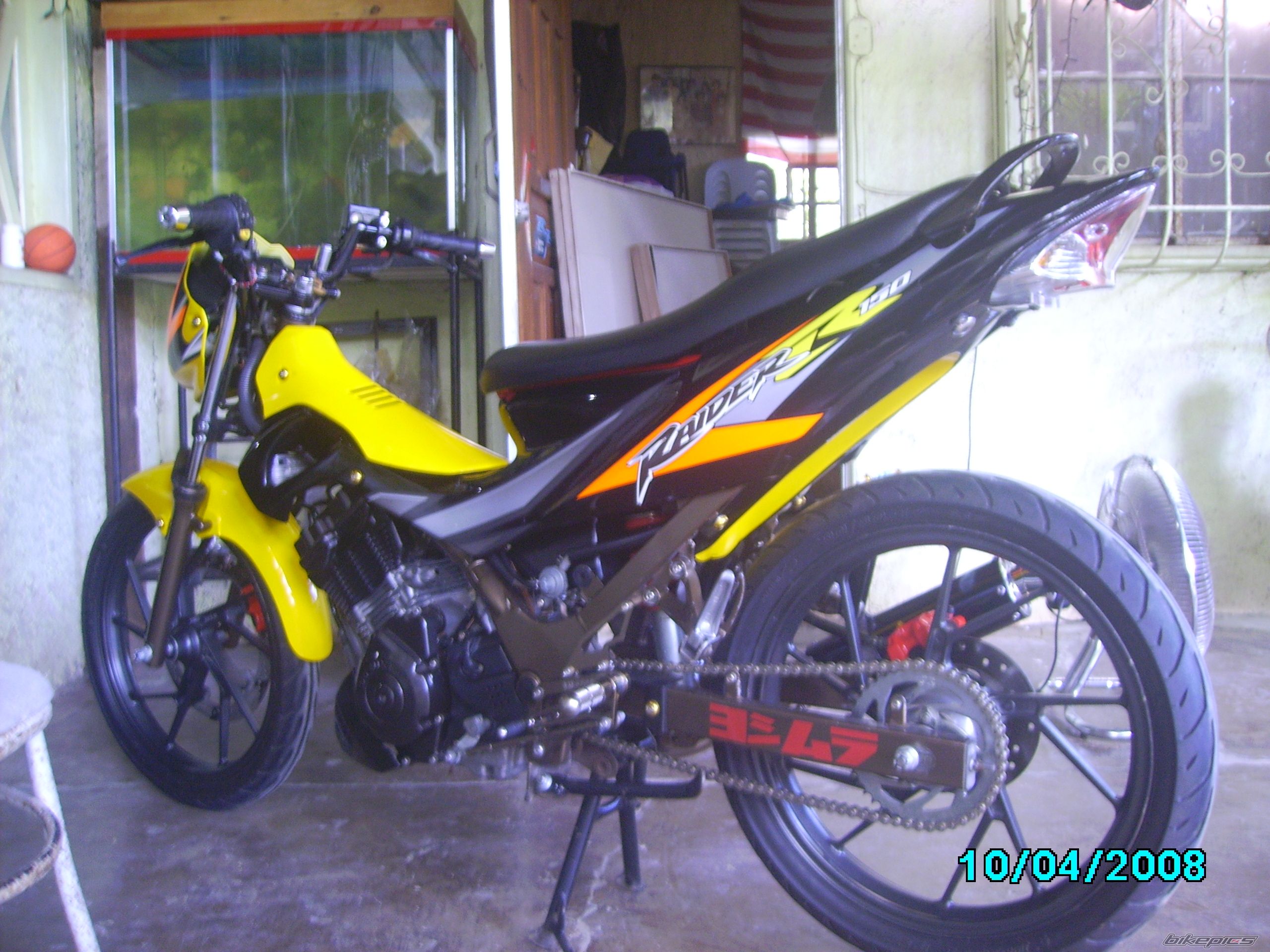 Photo 1438210