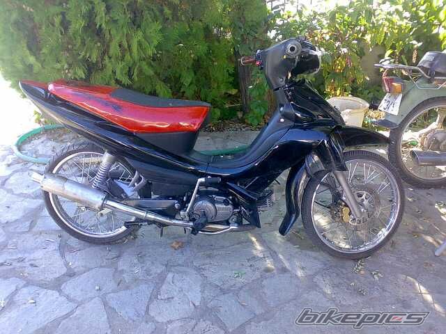 Photo 1438349