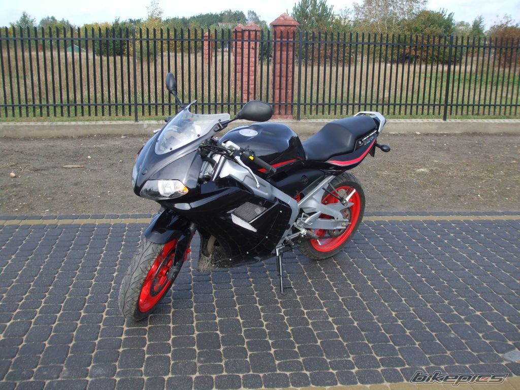 Photo 1438482