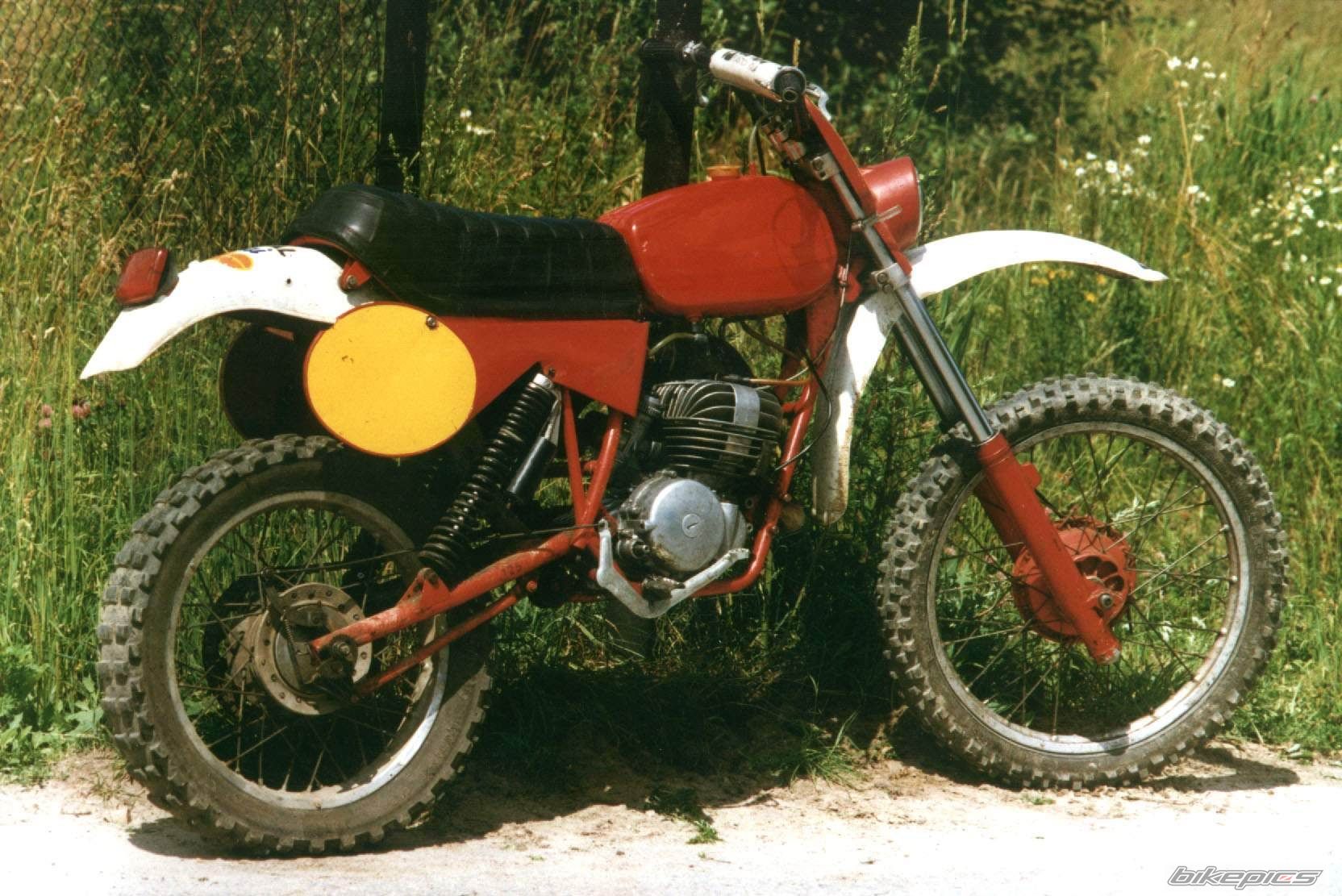 Bike Photo 1438654