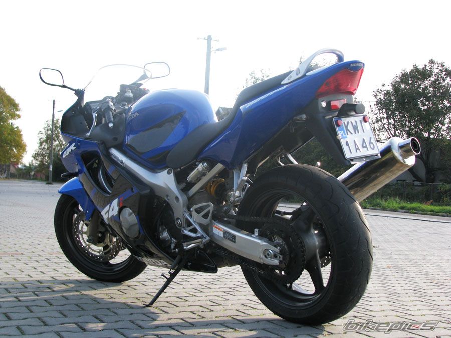 Photo 1438841