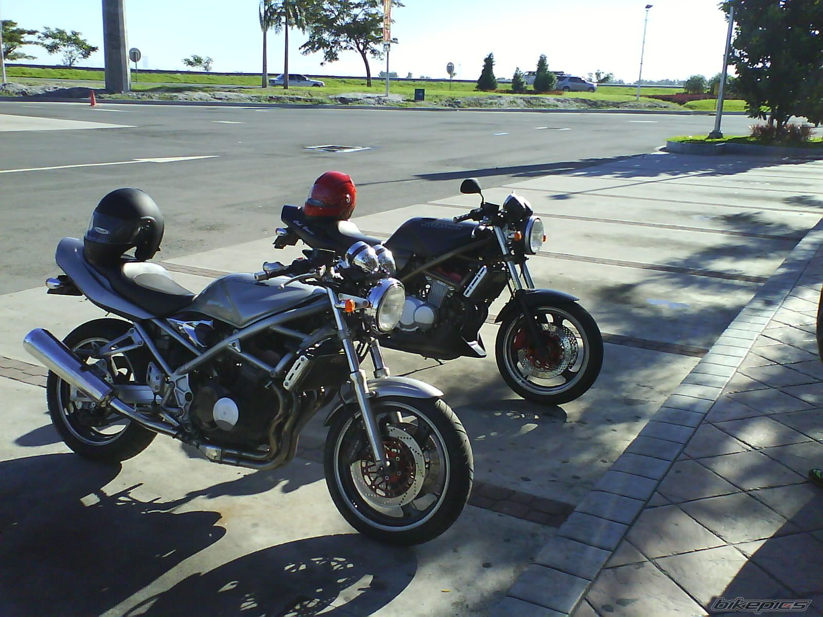 Photo 1438885