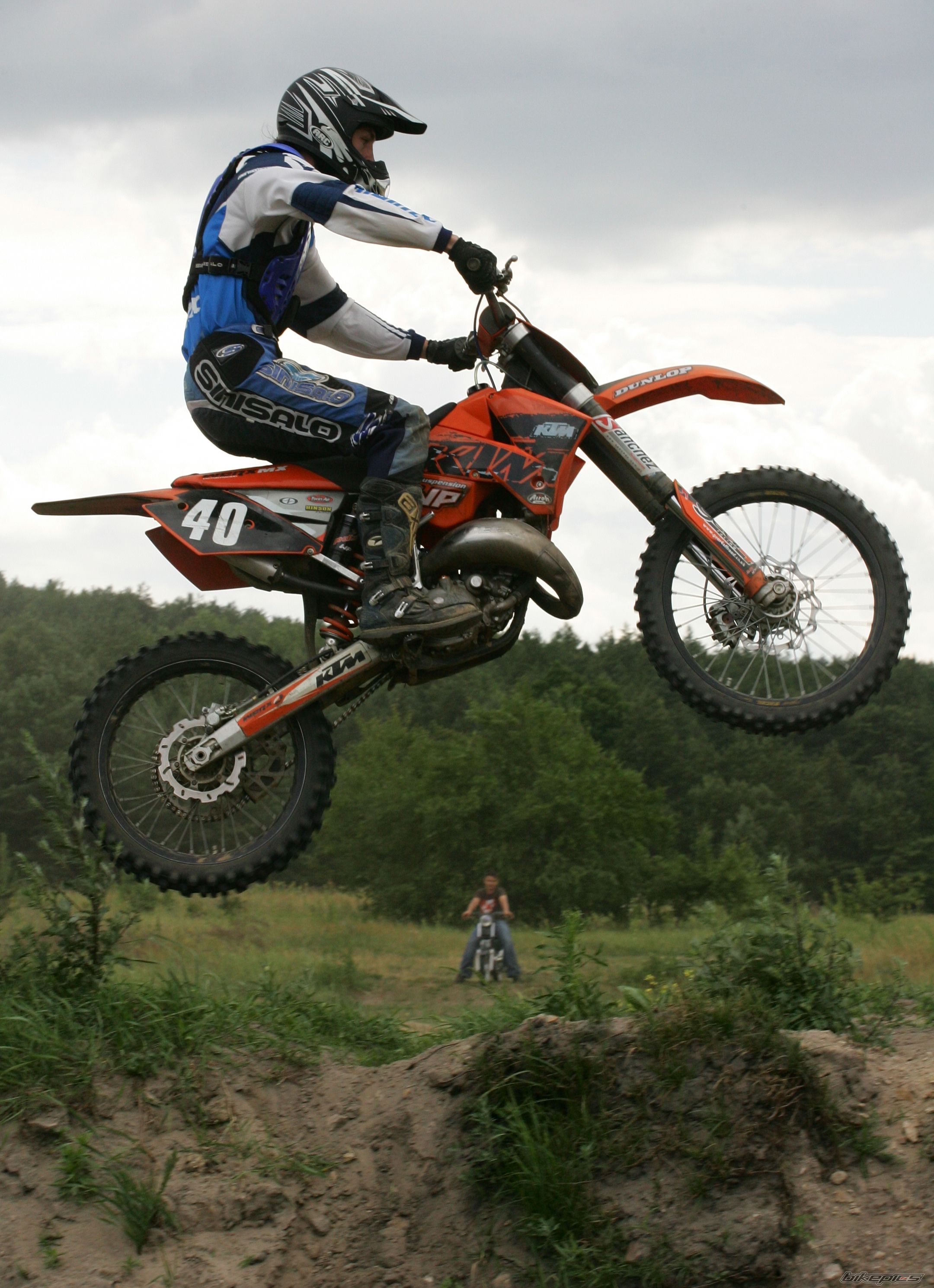 Bike Photo 1438902