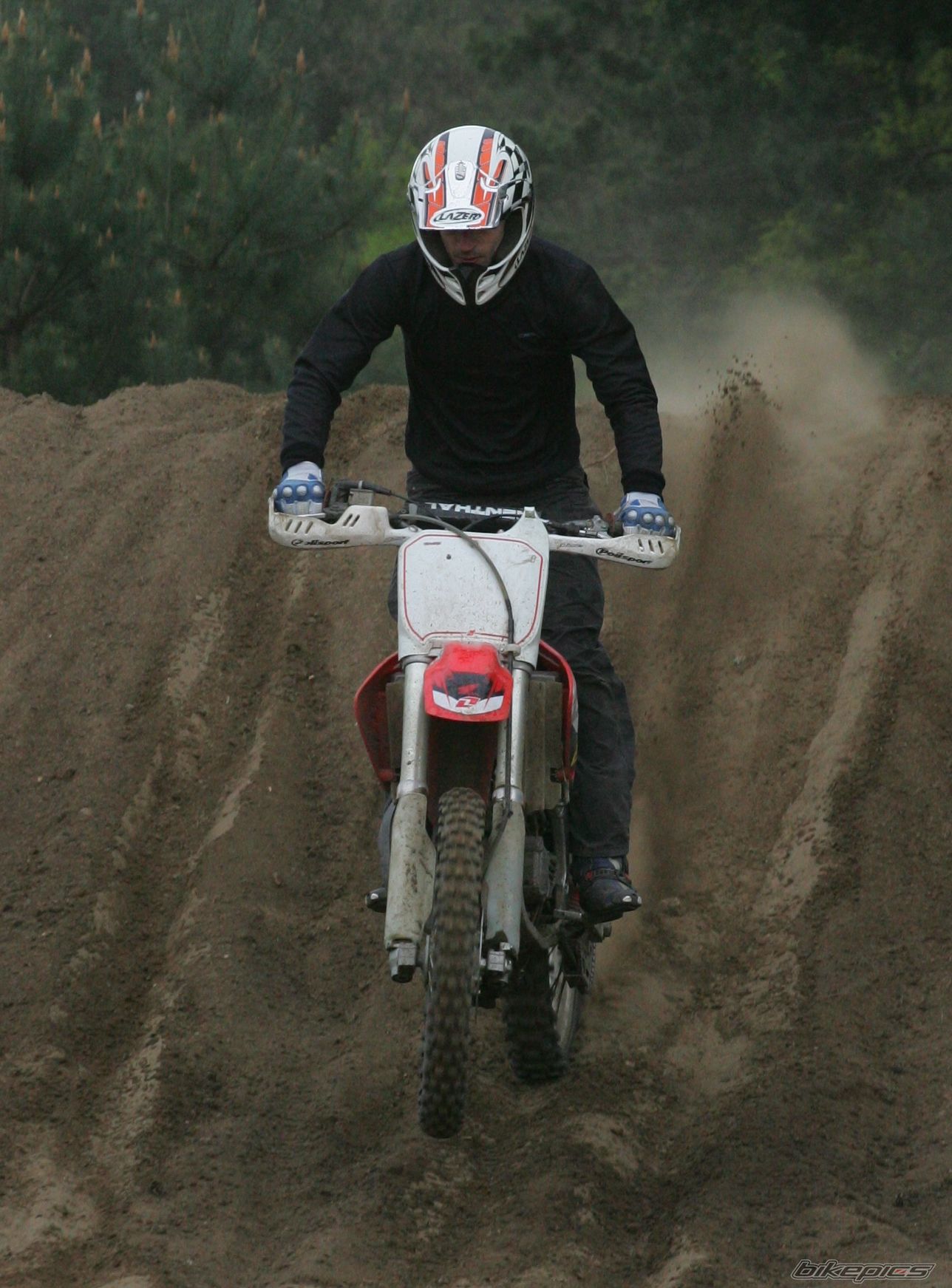 Photo 1438959