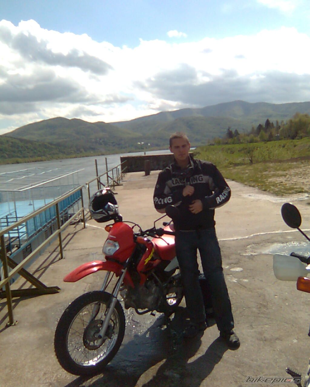 Photo 1439015