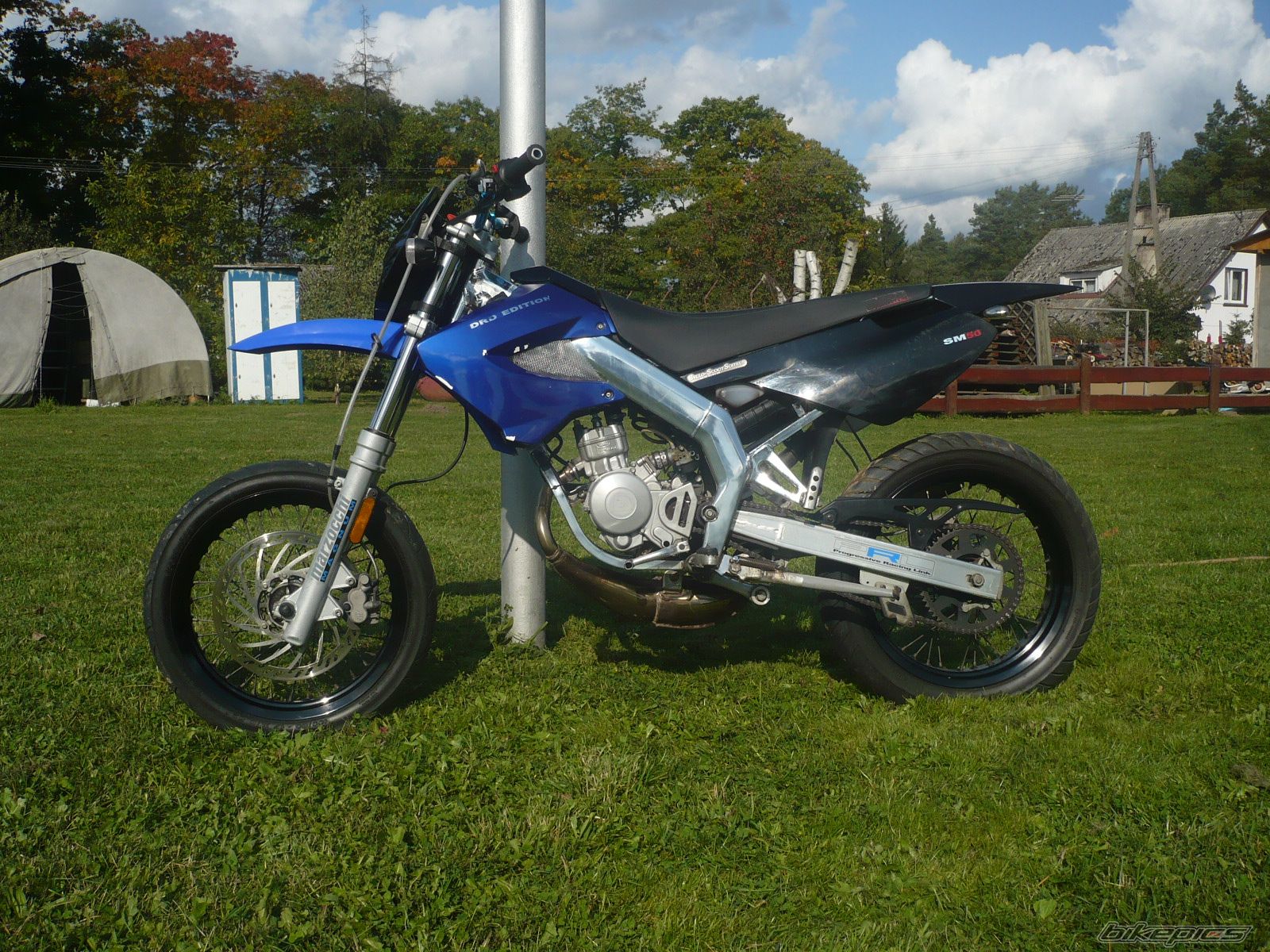 Photo 1439183