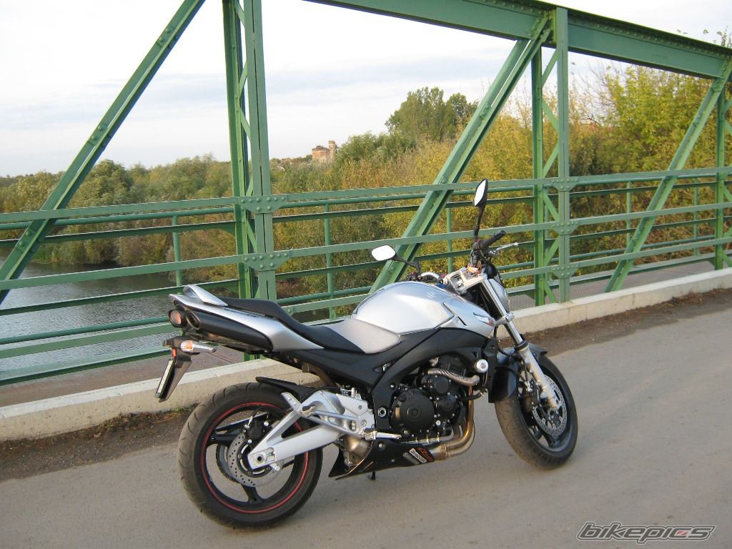 Photo 1439272