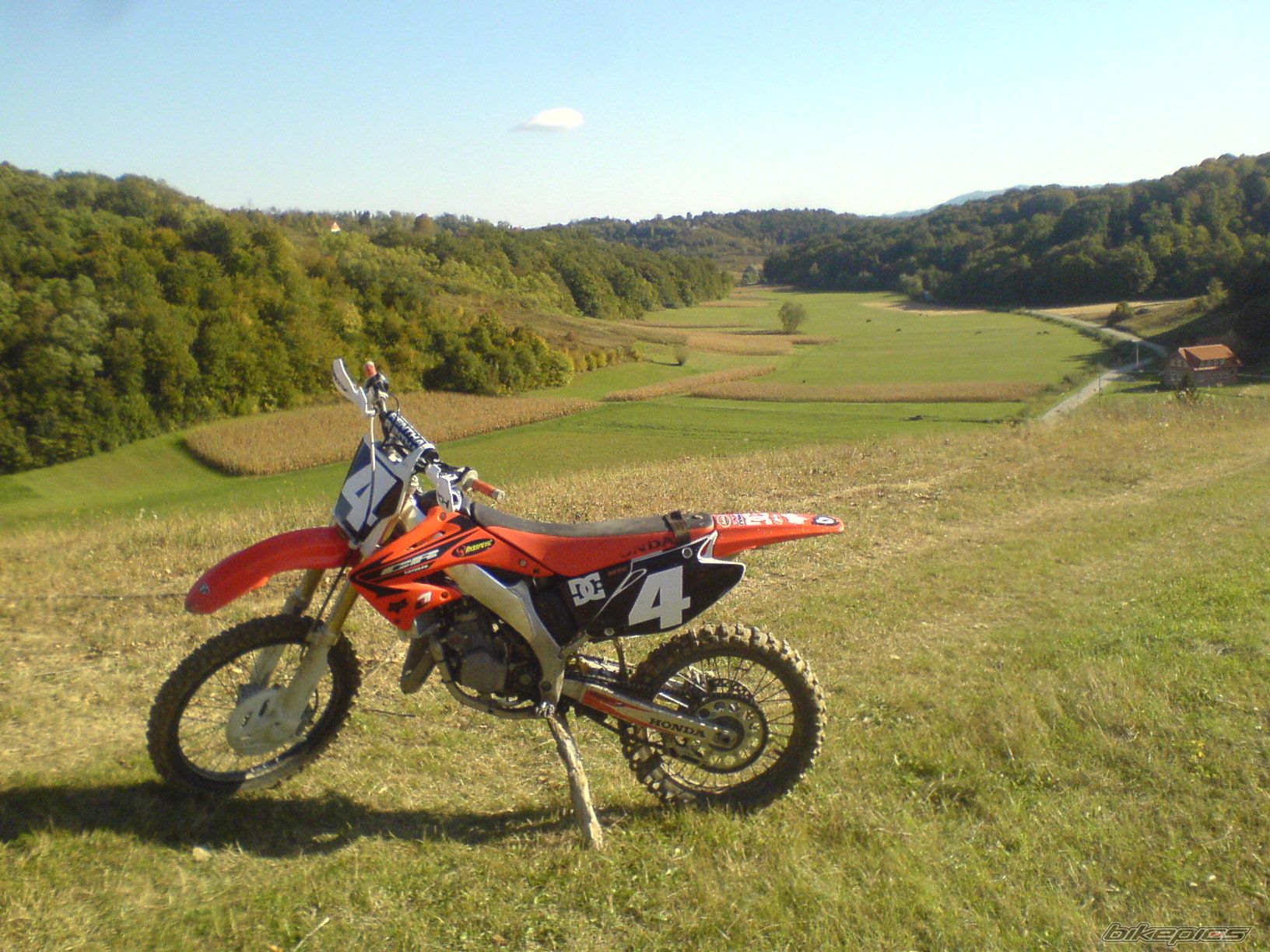 Bike Photo 1439496
