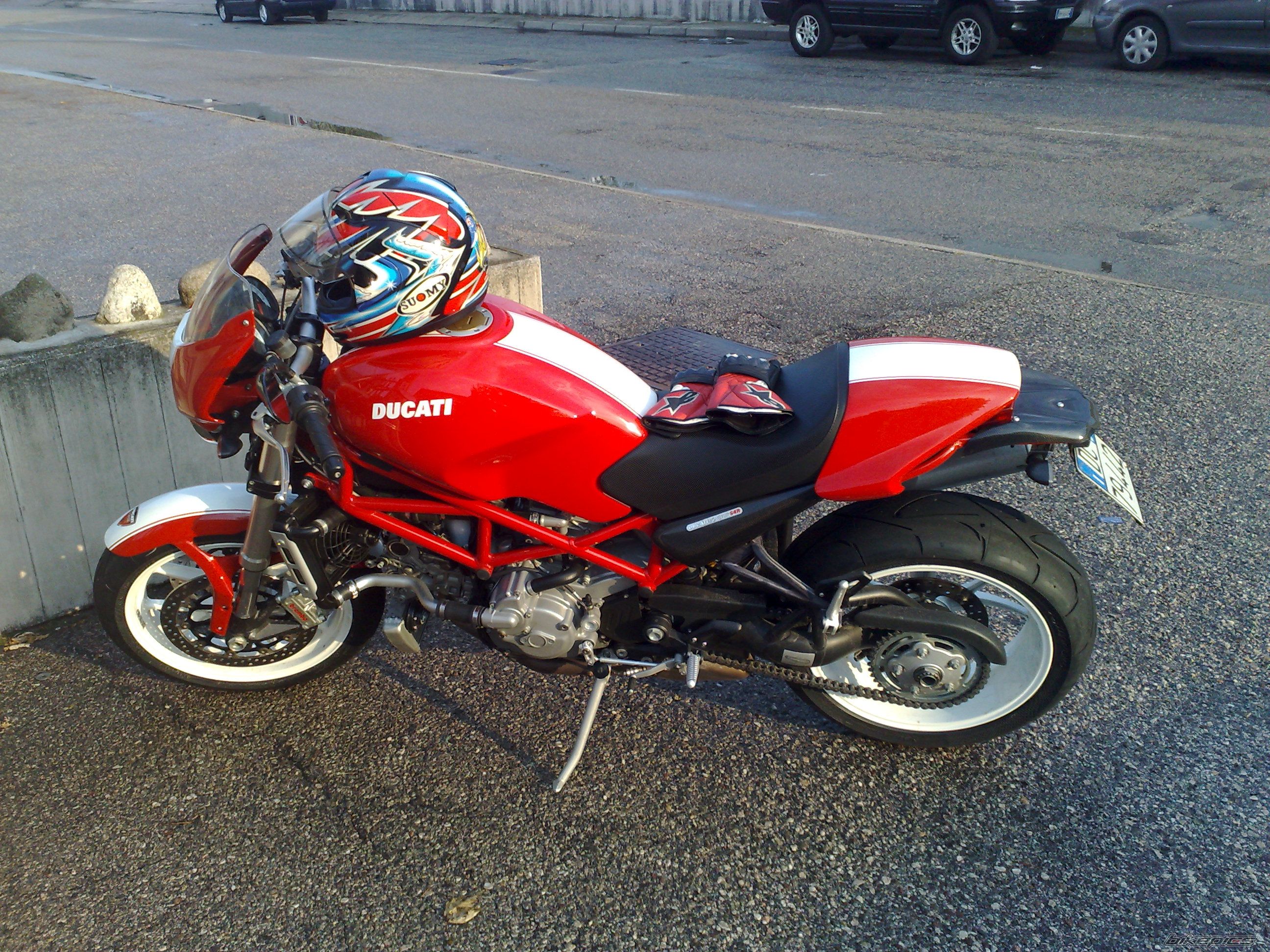 Photo 1439518