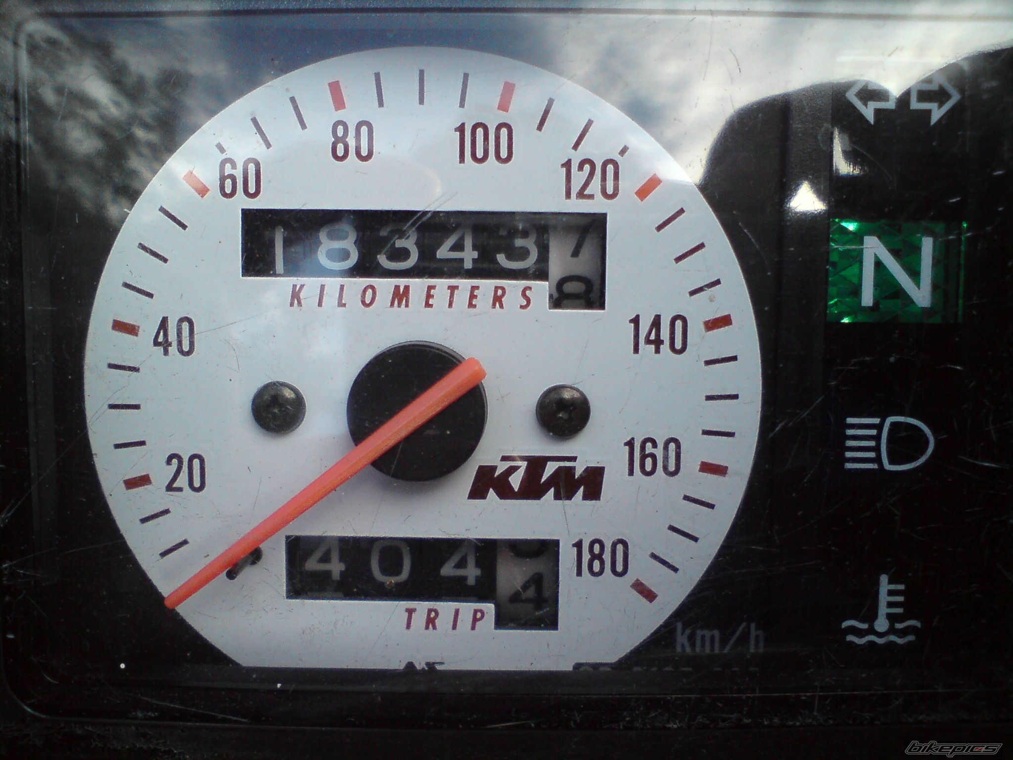 Photo 1439521