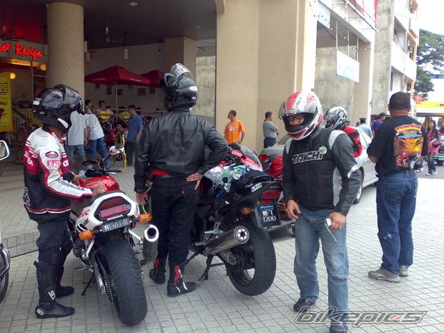 Photo 1439804