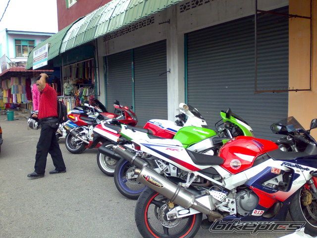 Photo 1439809