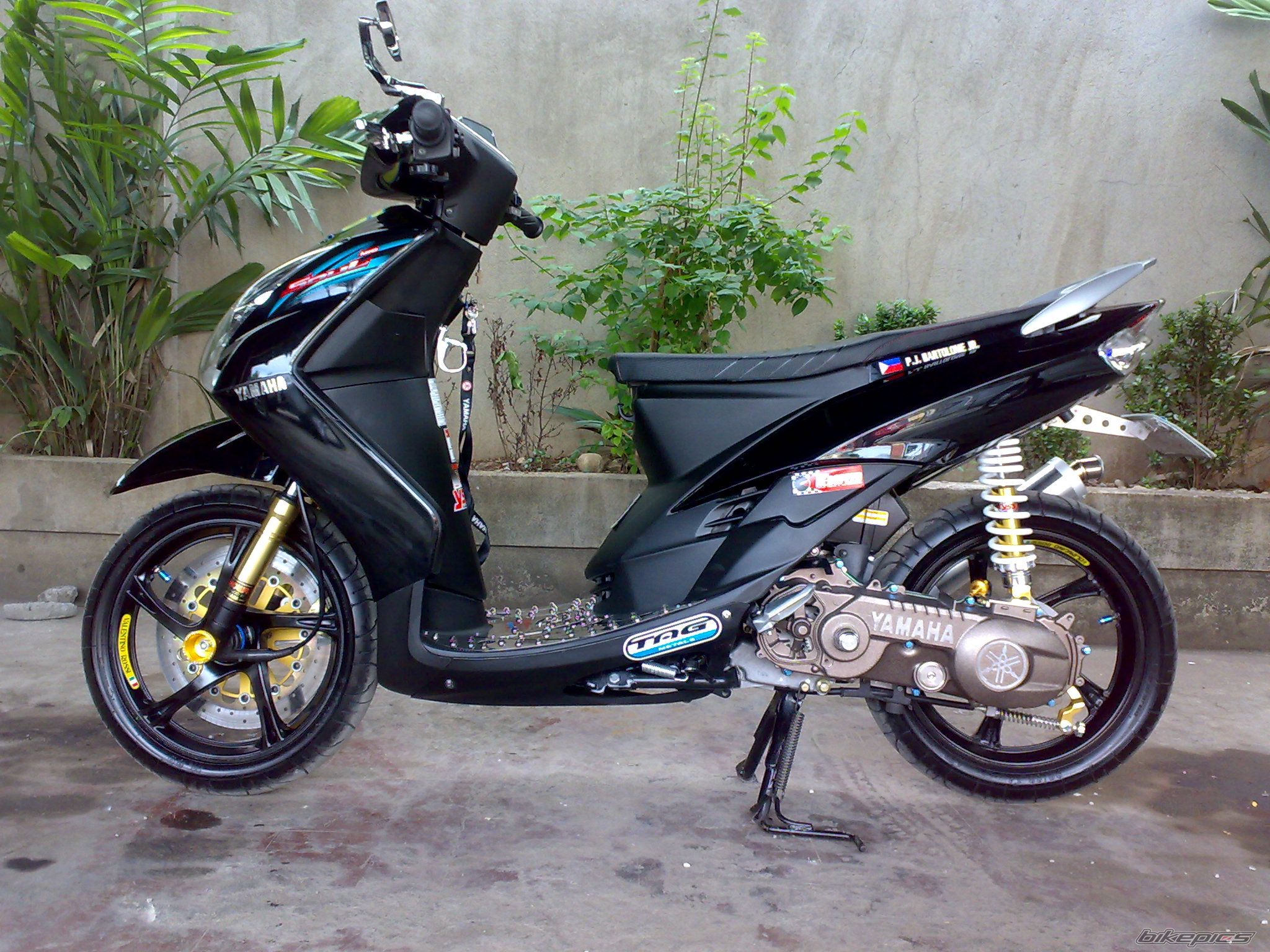 Photo 1439824