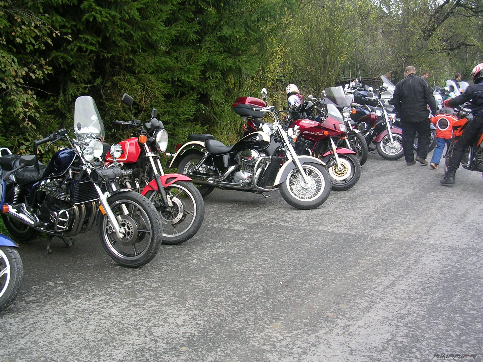 Photo 1439888