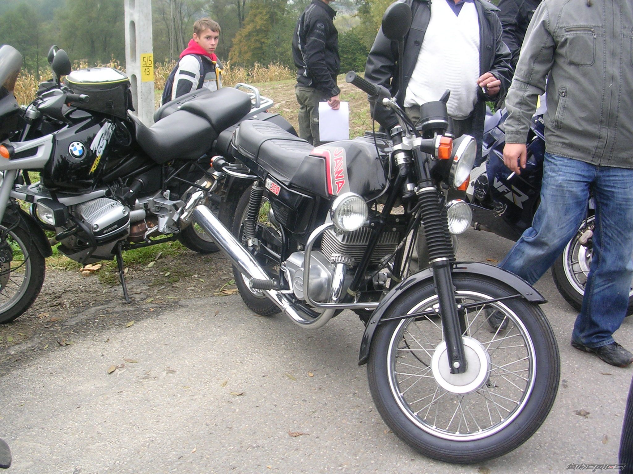 Photo 1439929