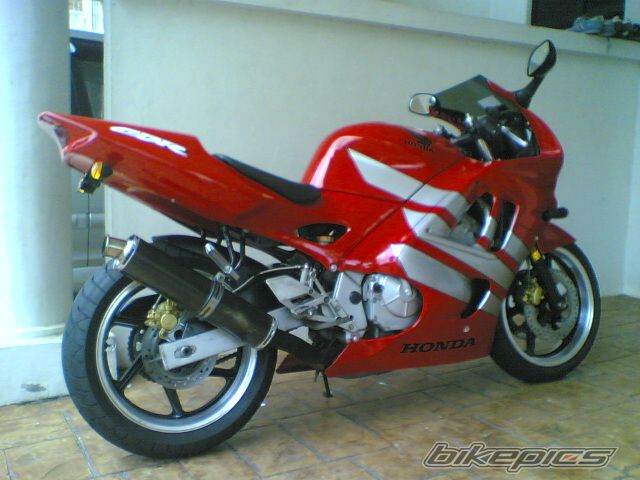 Photo 1439934