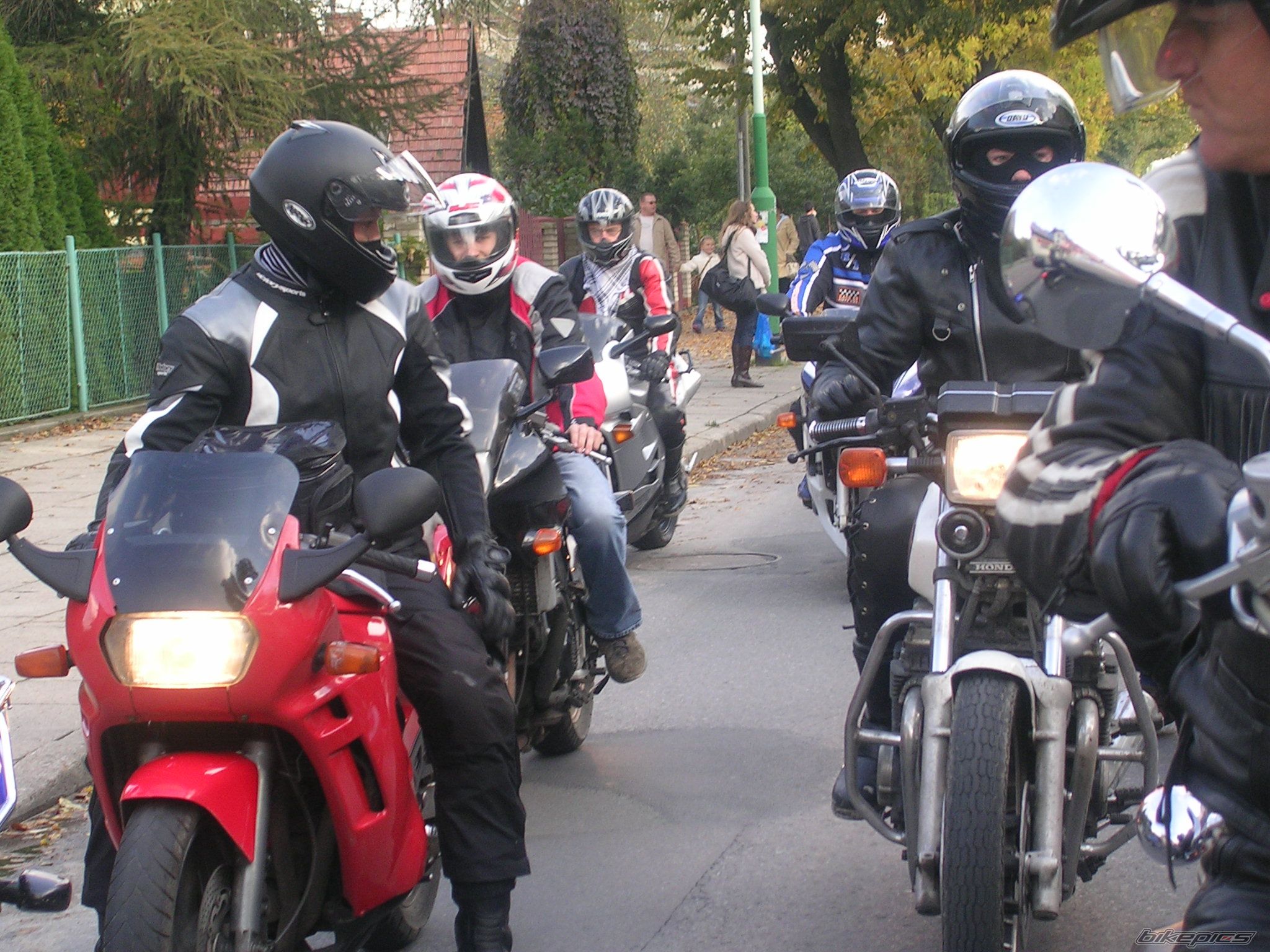 Photo 1439967