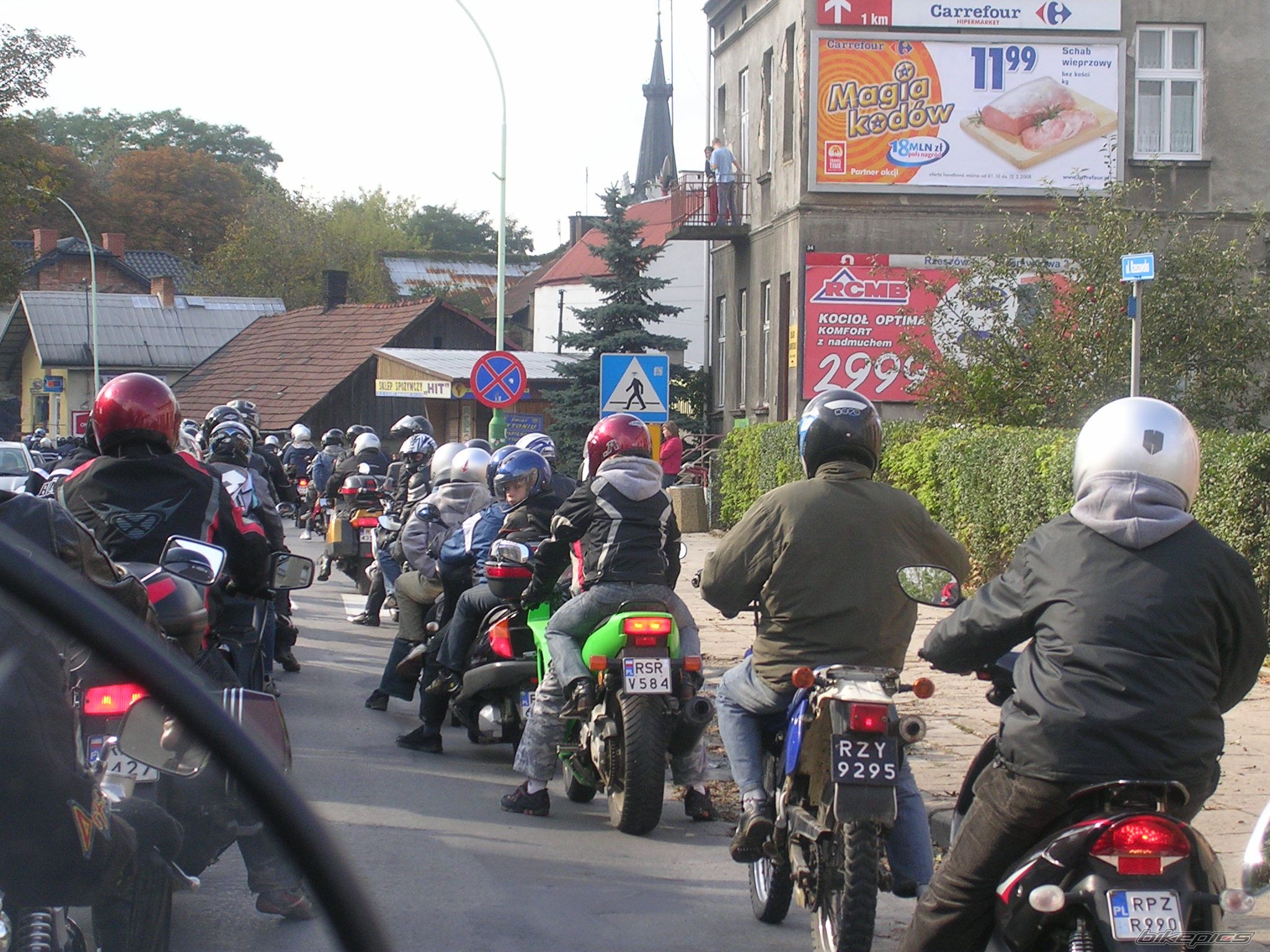 Photo 1439968