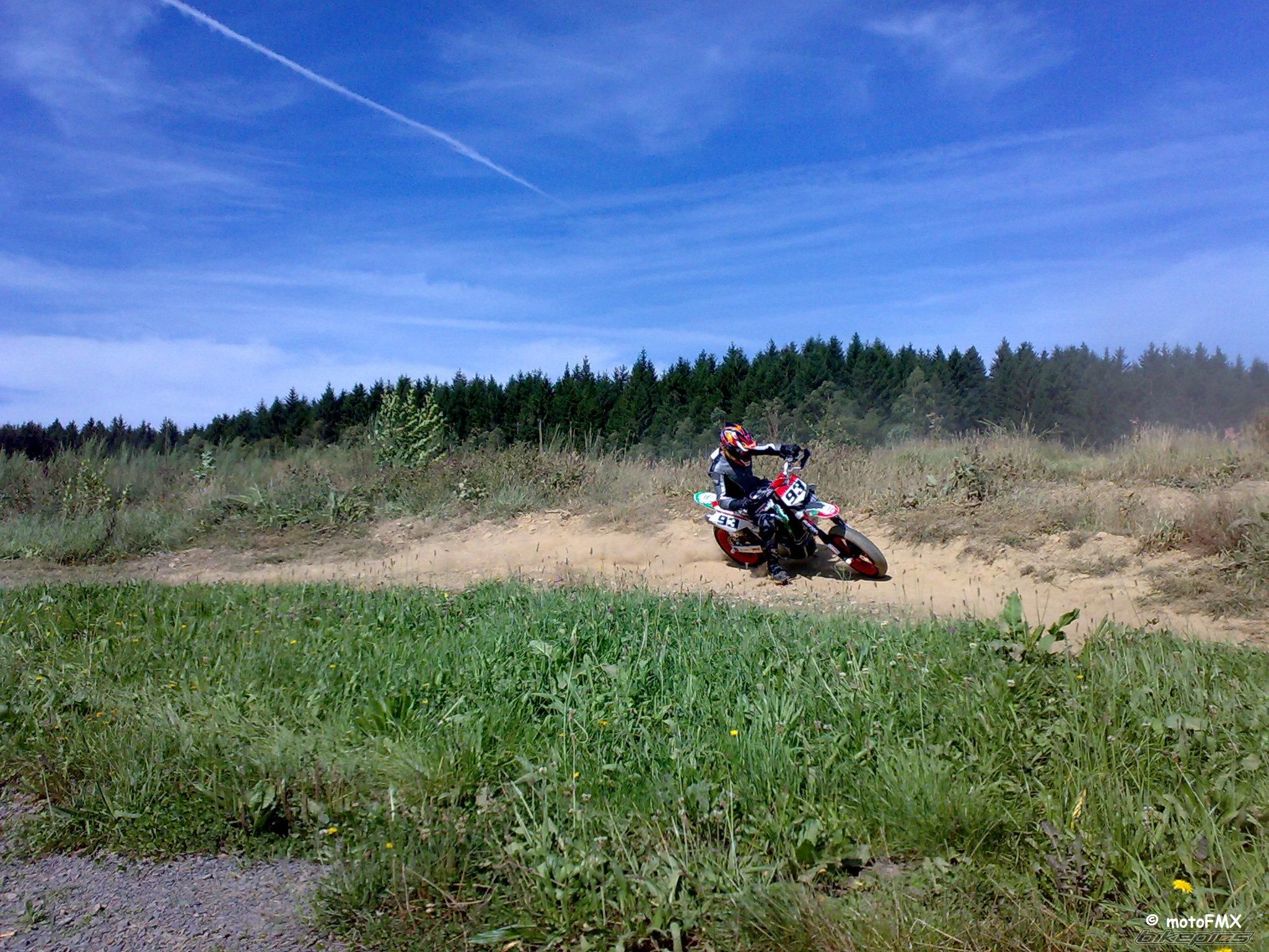 Bike Photo 1440043