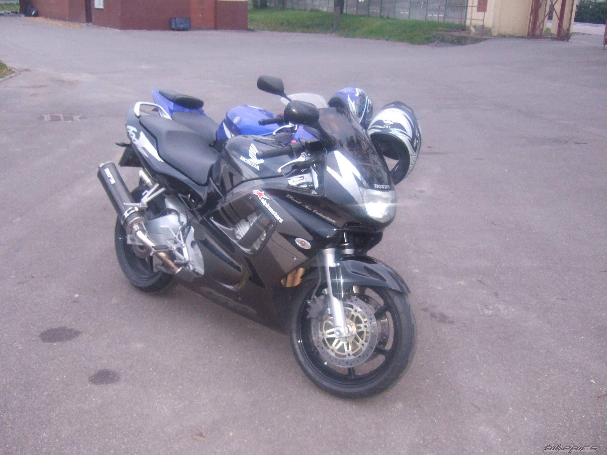 Photo 1440099