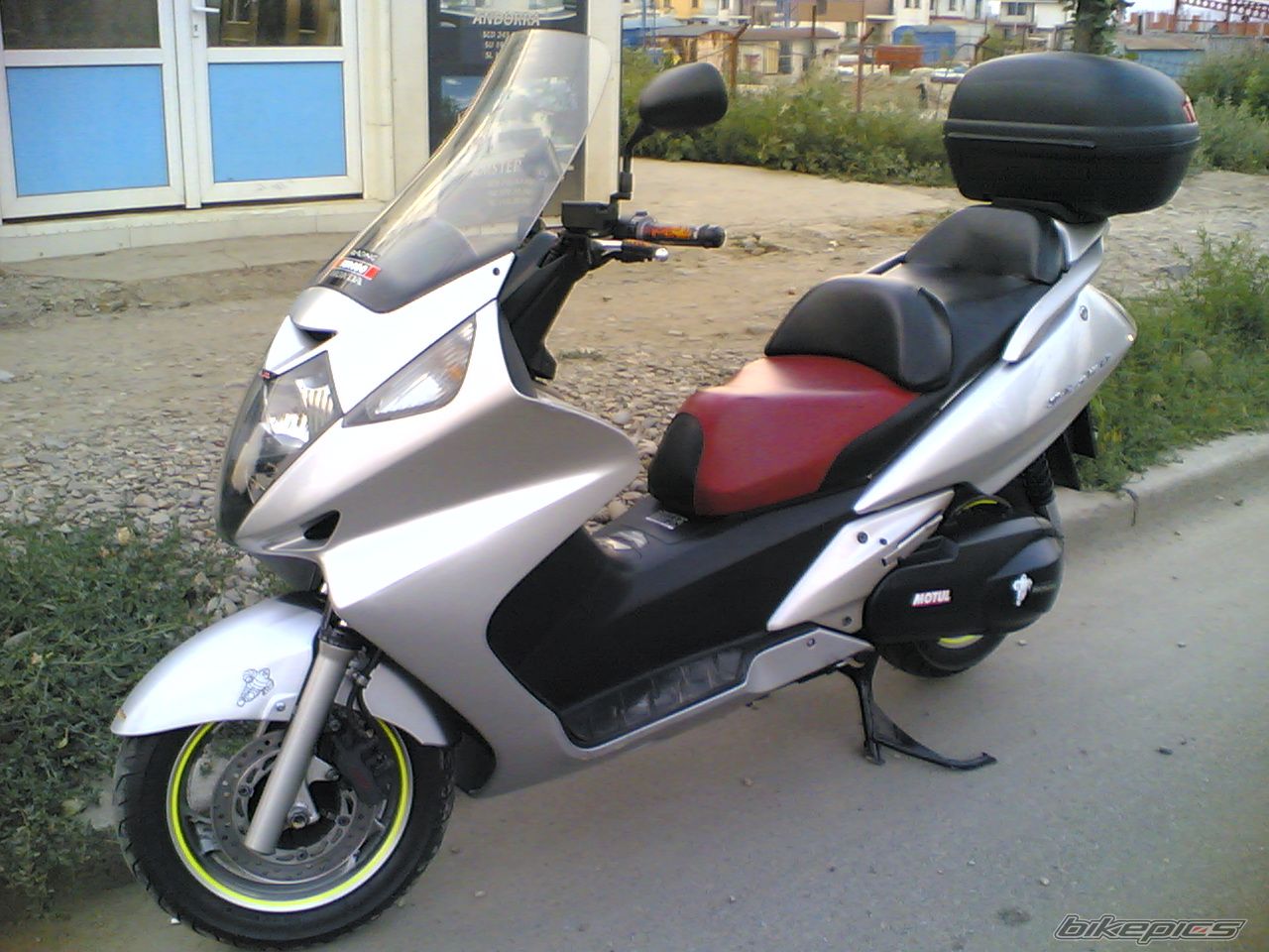 Photo 1440130