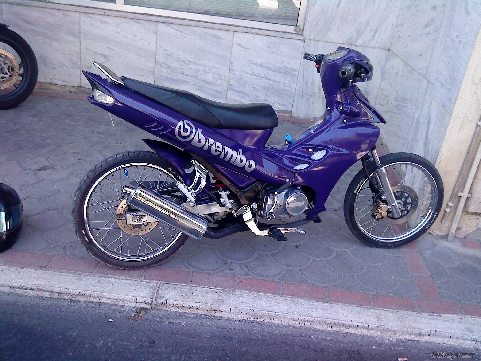 Photo 1440648
