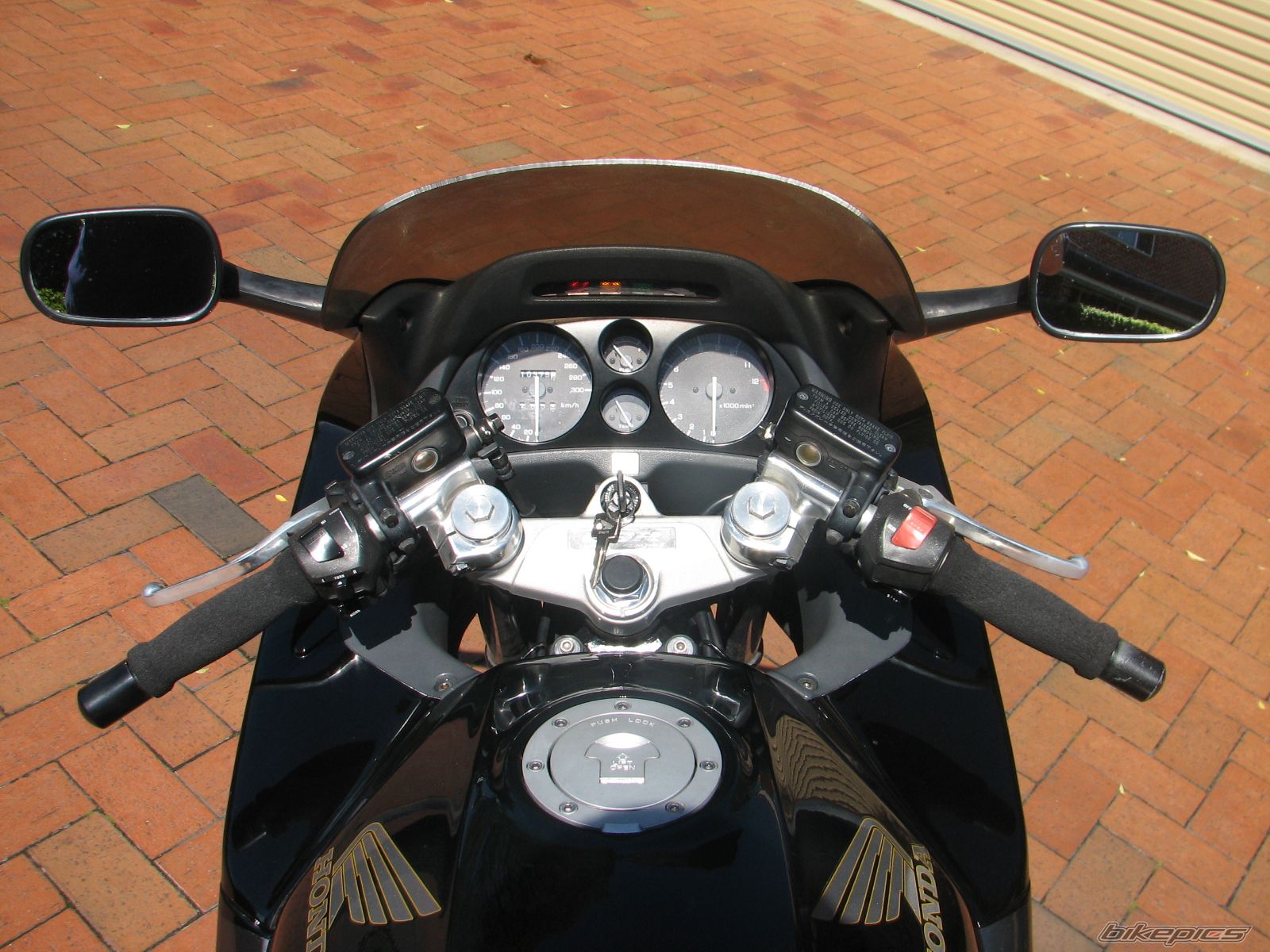 Photo 1440761