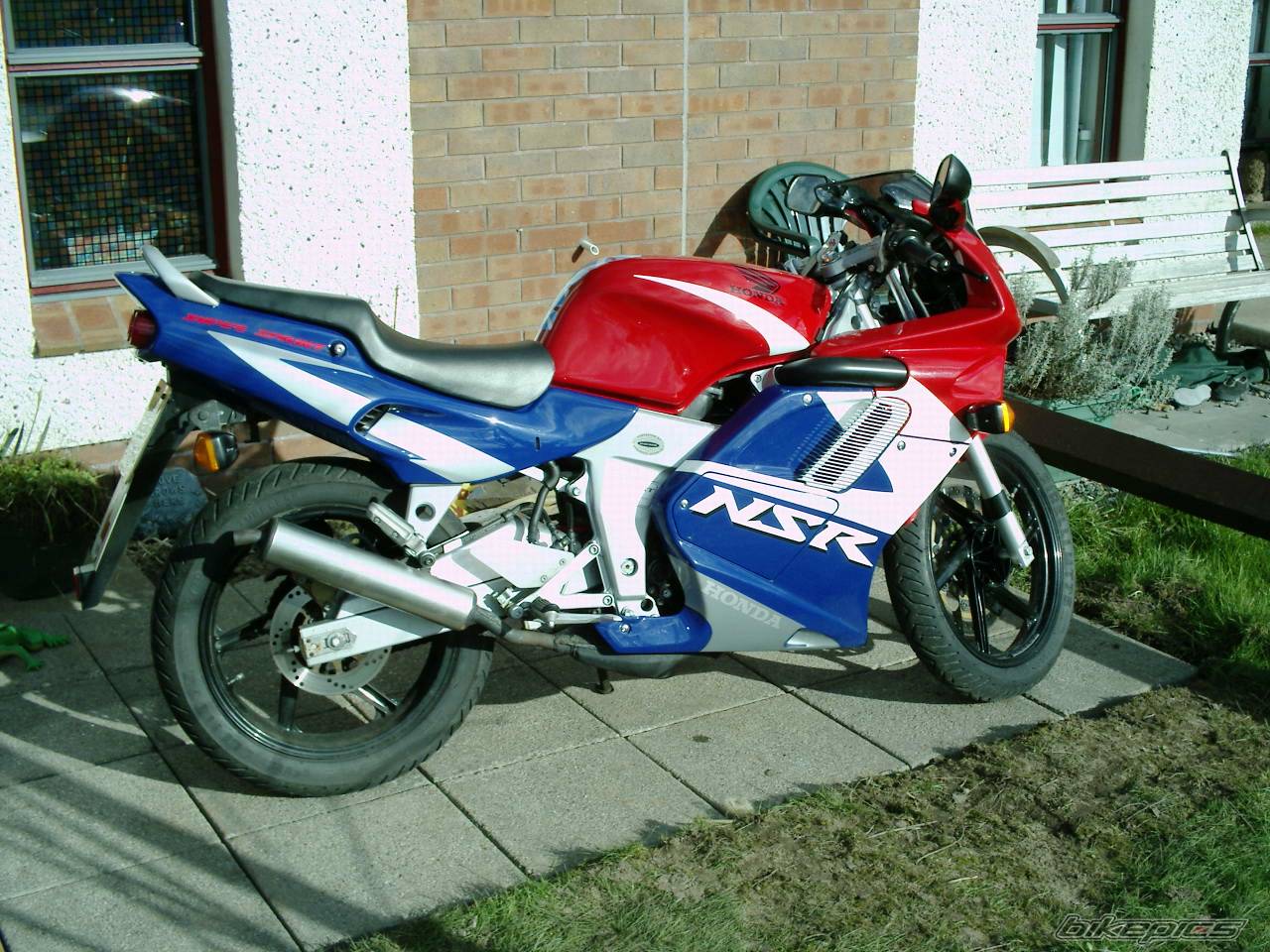 Photo 144092