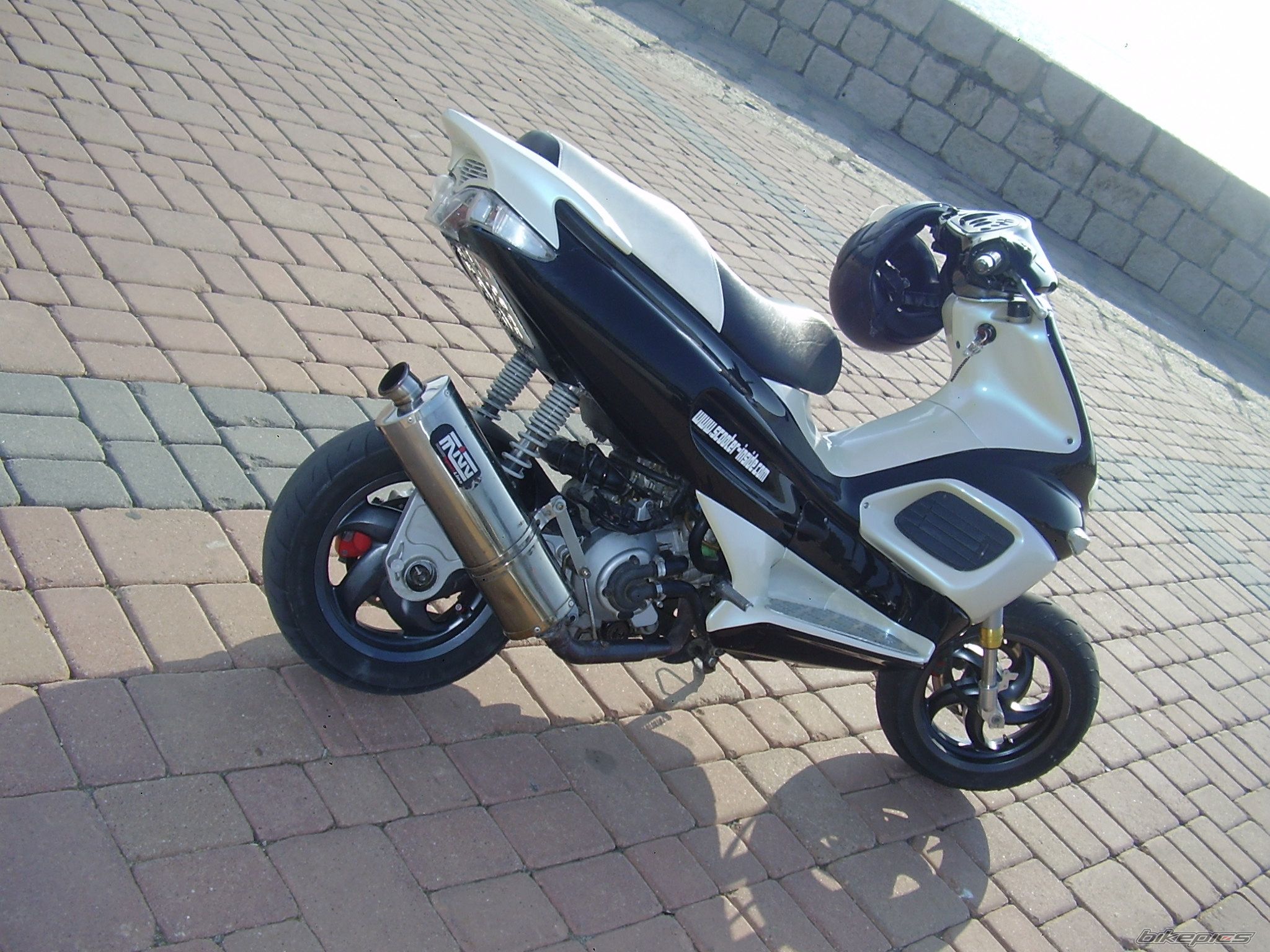 Photo 1441141