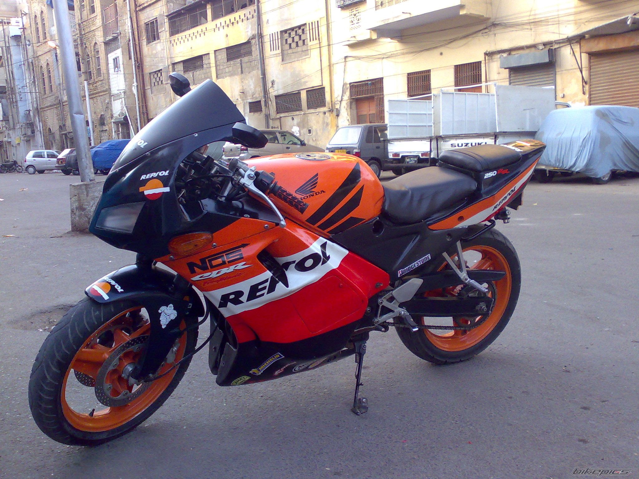 Photo 1441411