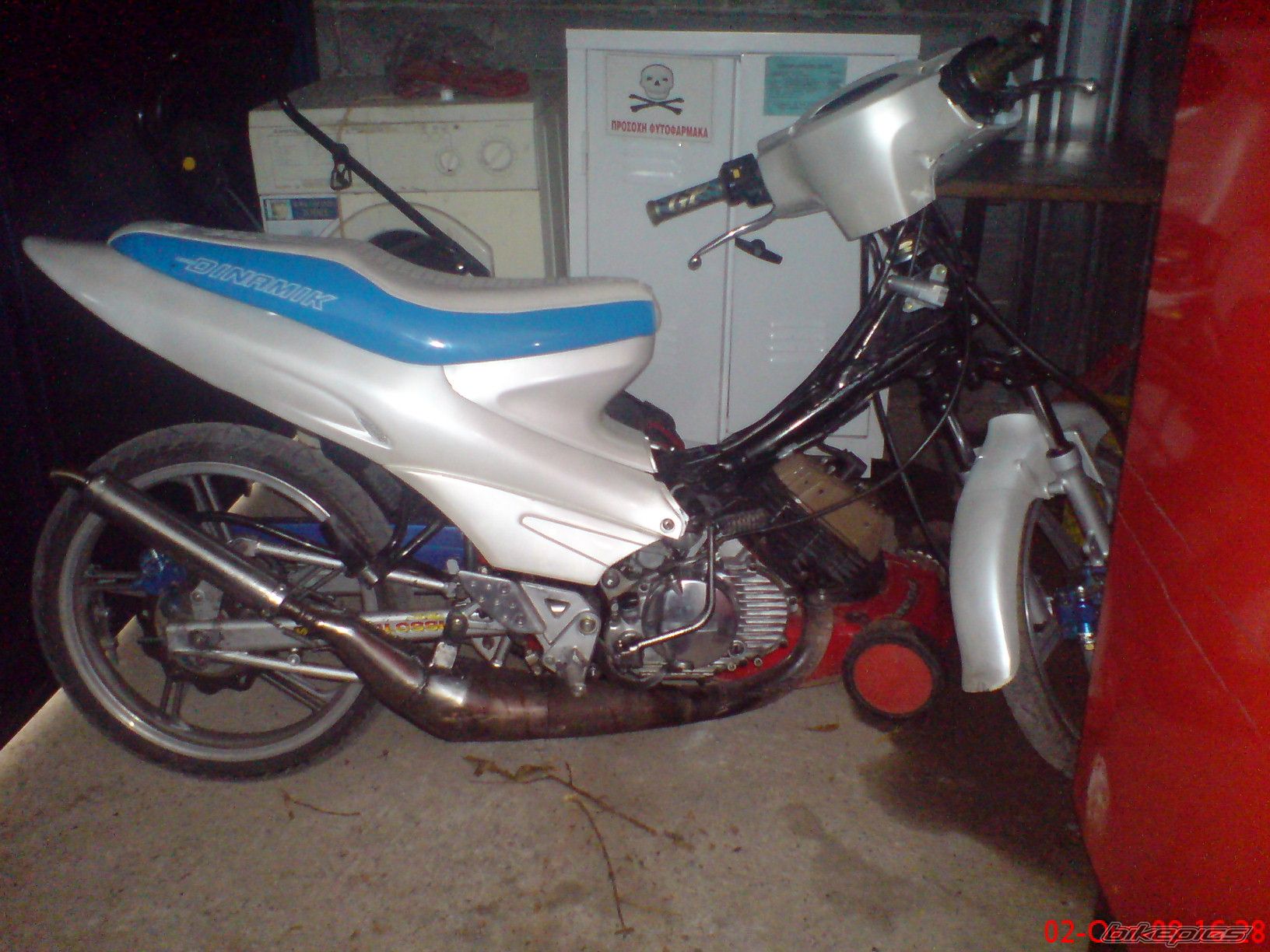 Photo 1442010