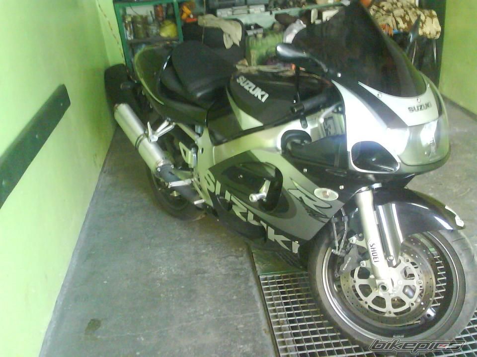 Photo 1442069